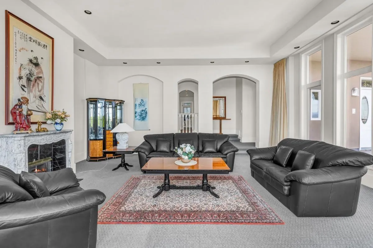 1437 Bramwell Road