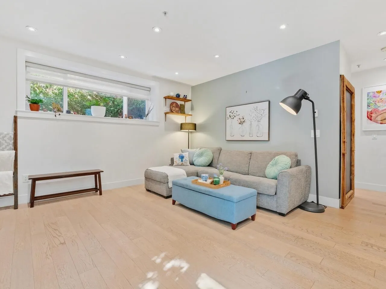 165 W 14th Avenue