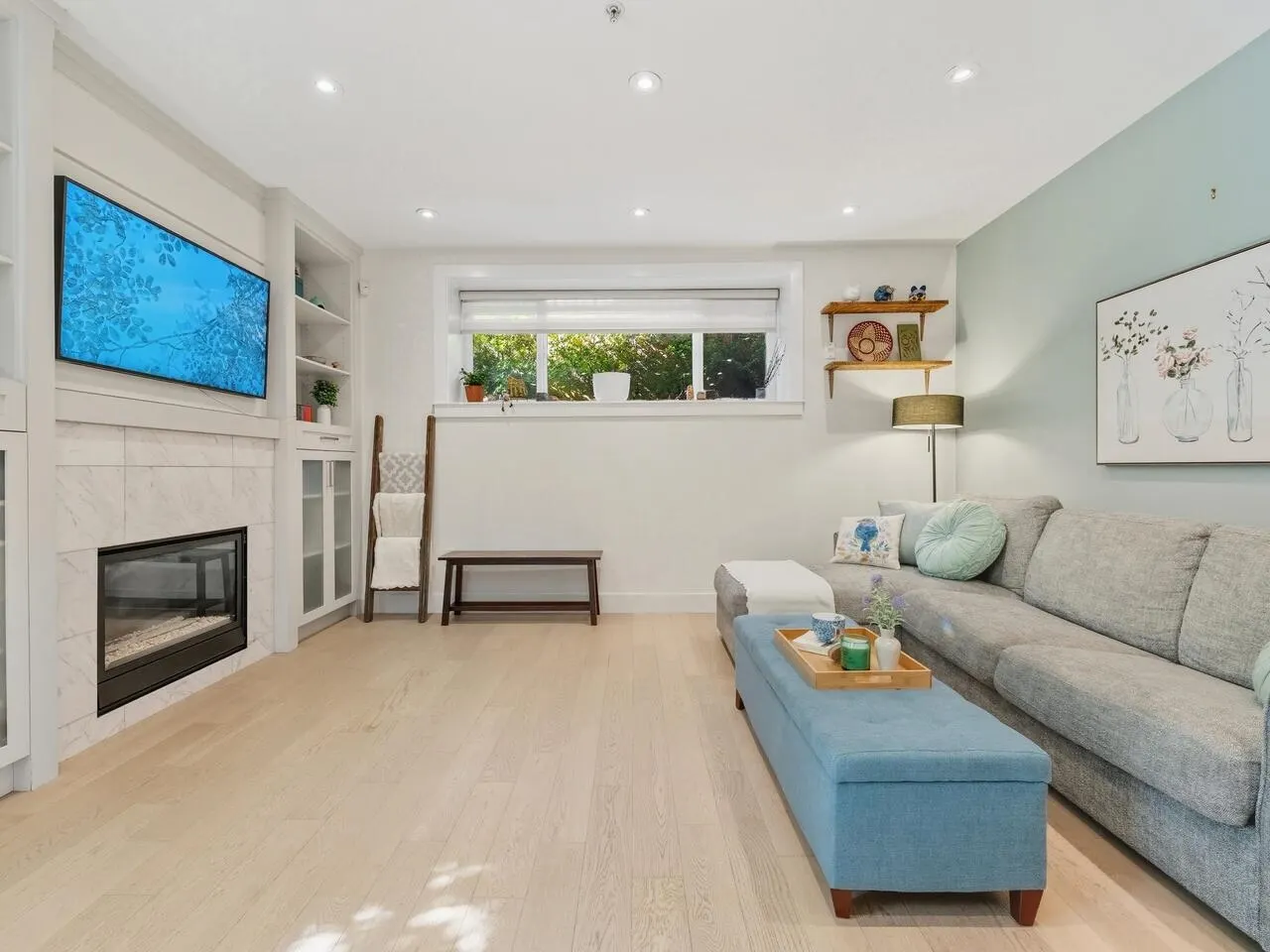 165 W 14th Avenue