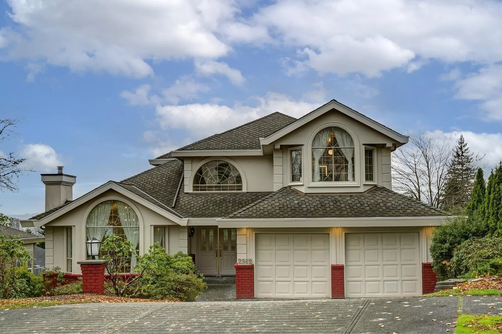 2962 Robson Drive