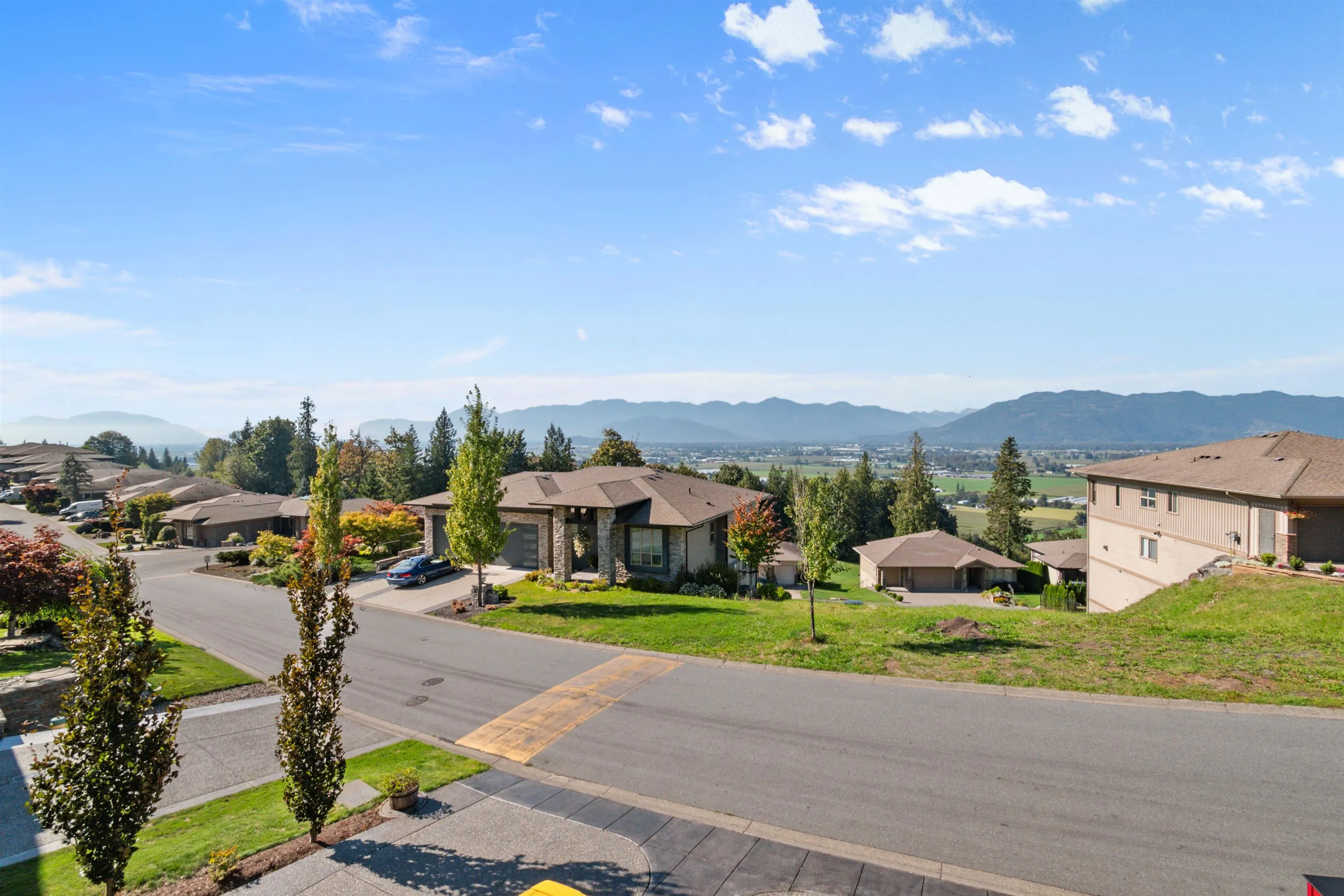 152 51075 Falls Court