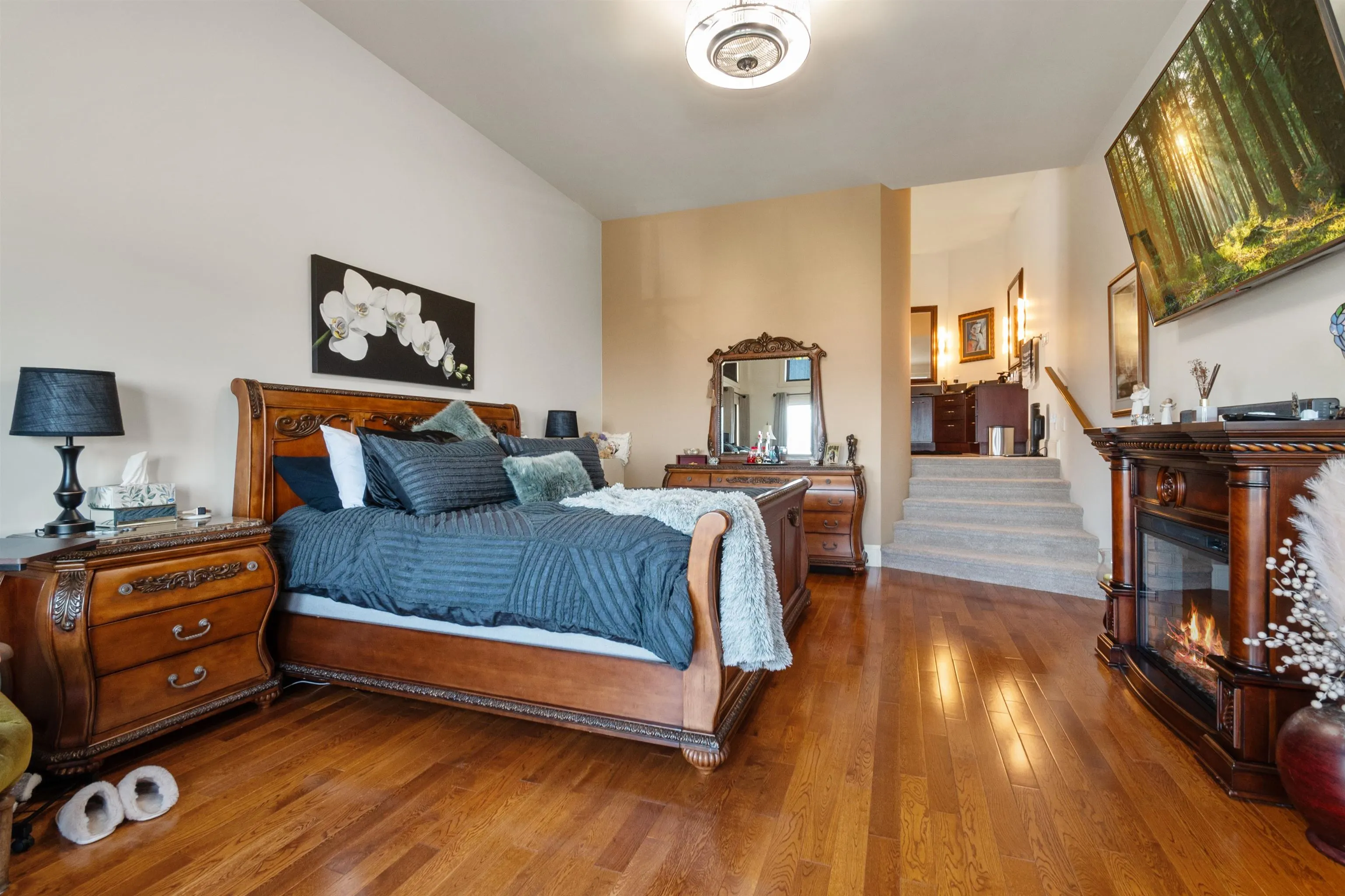 152 51075 Falls Court