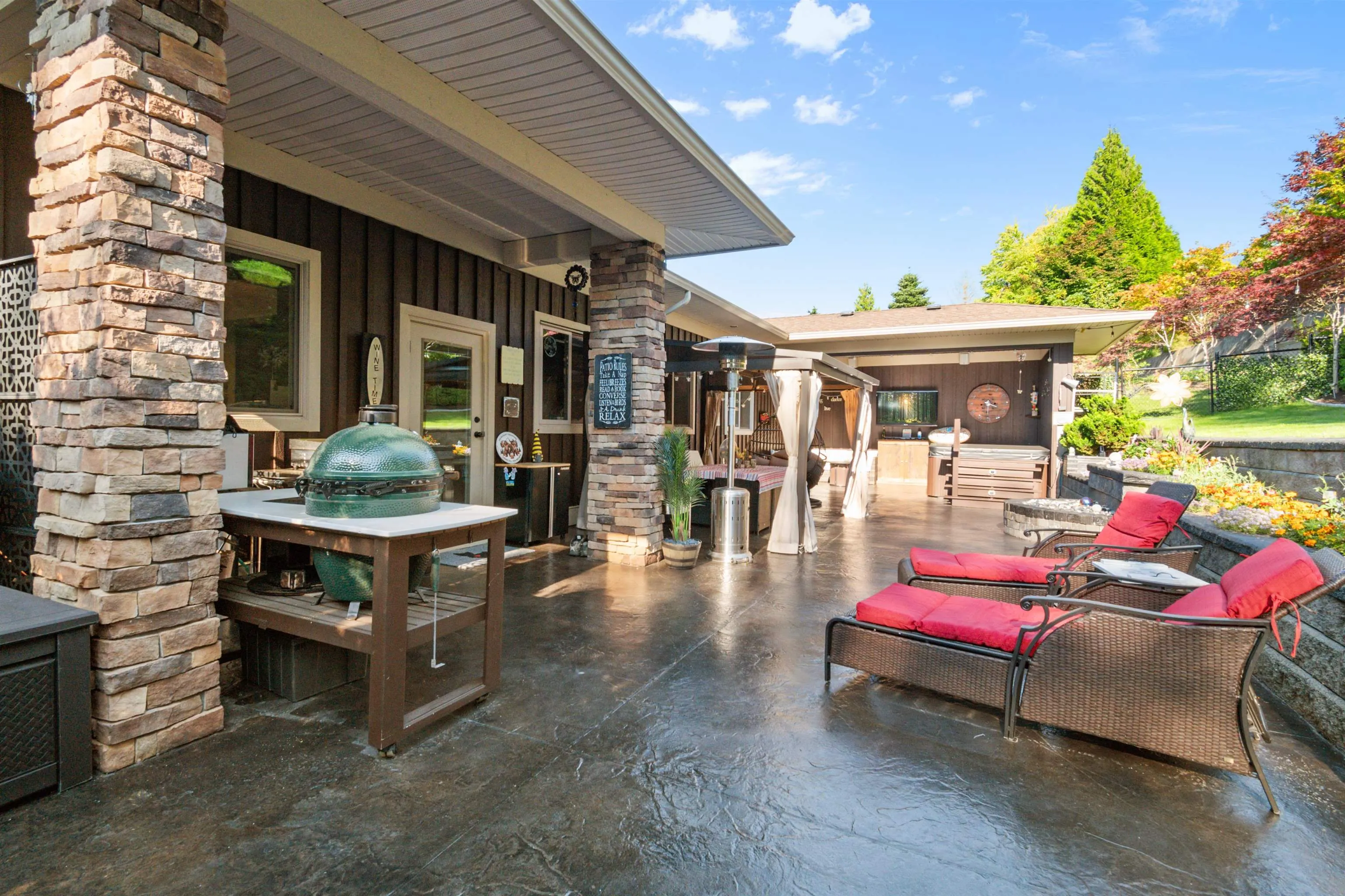 152 51075 Falls Court