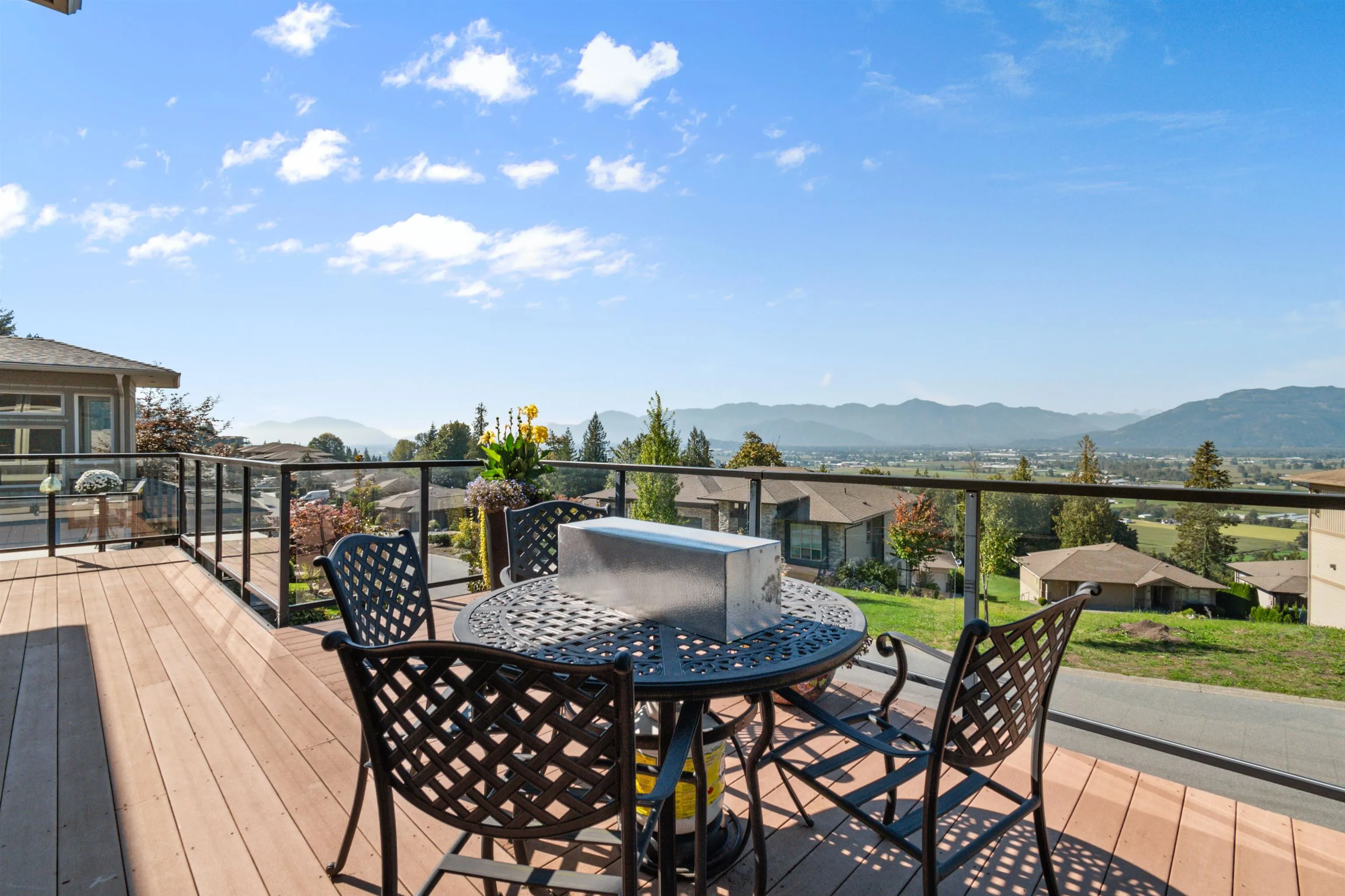 152 51075 Falls Court