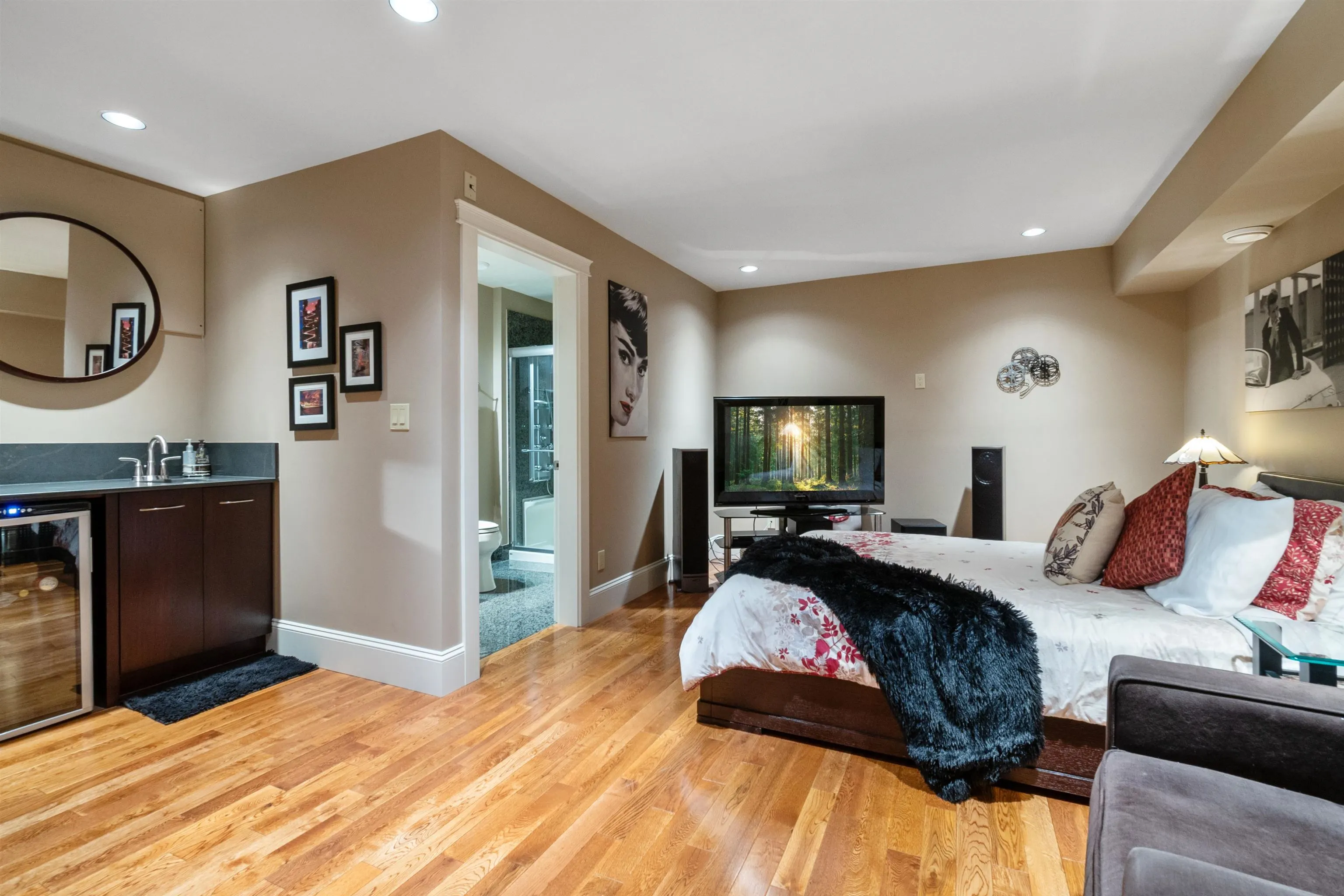 152 51075 Falls Court