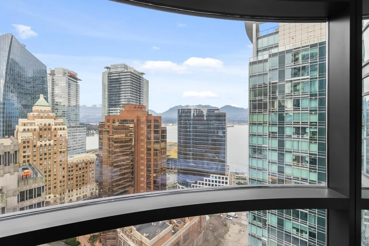 2306 838 W Hastings Street