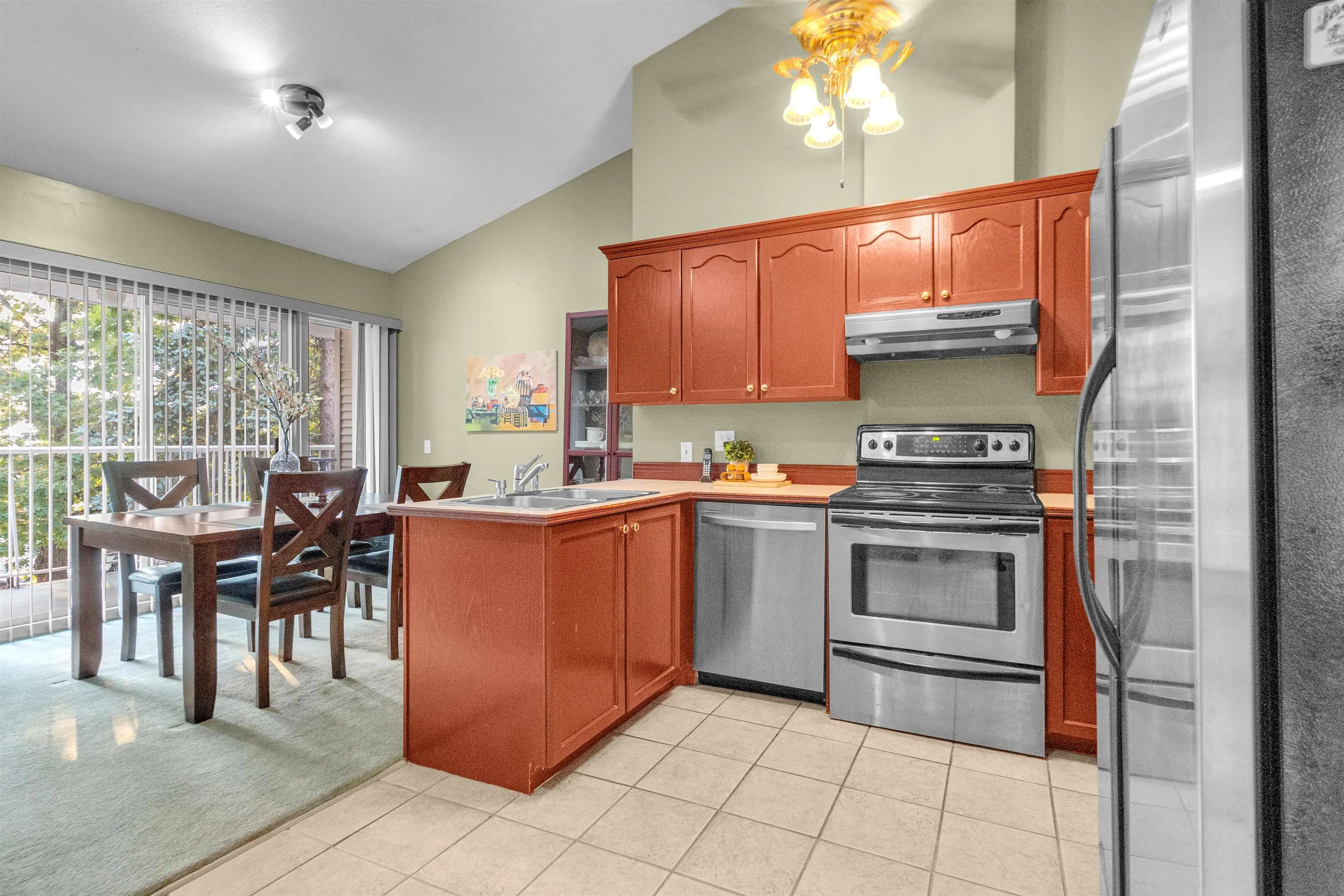 212 9072 Fleetwood Way
