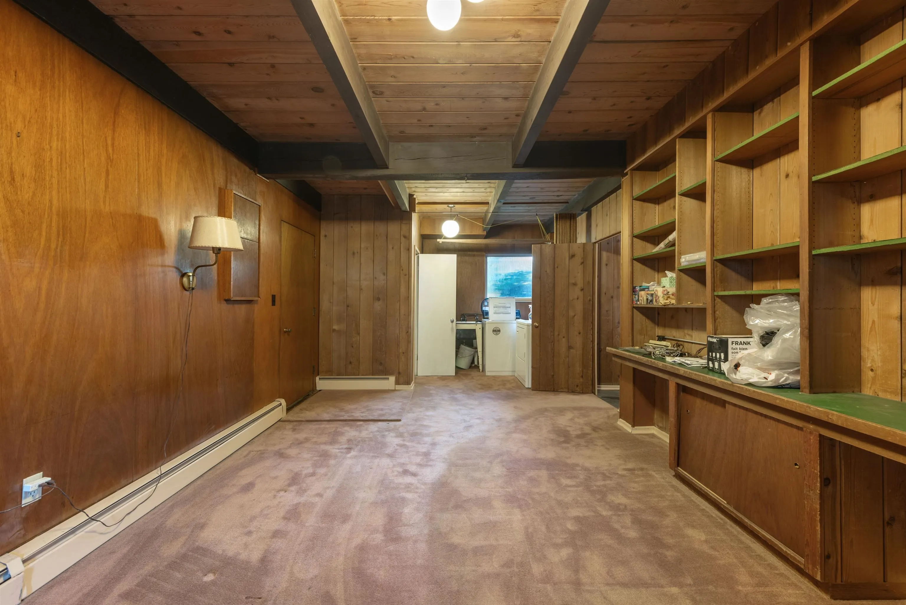 756 W 53 Avenue