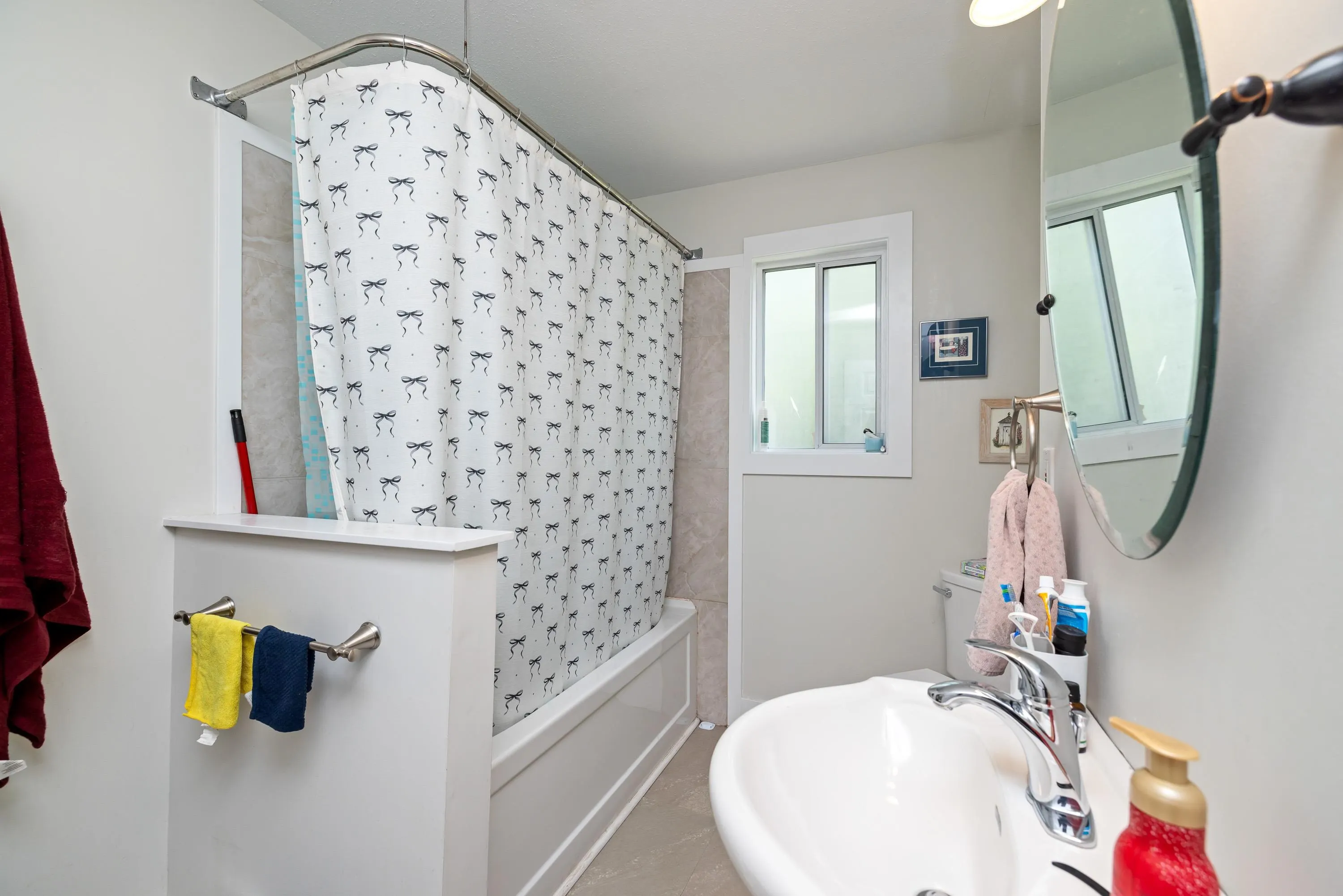 8475 Cade Barr Street