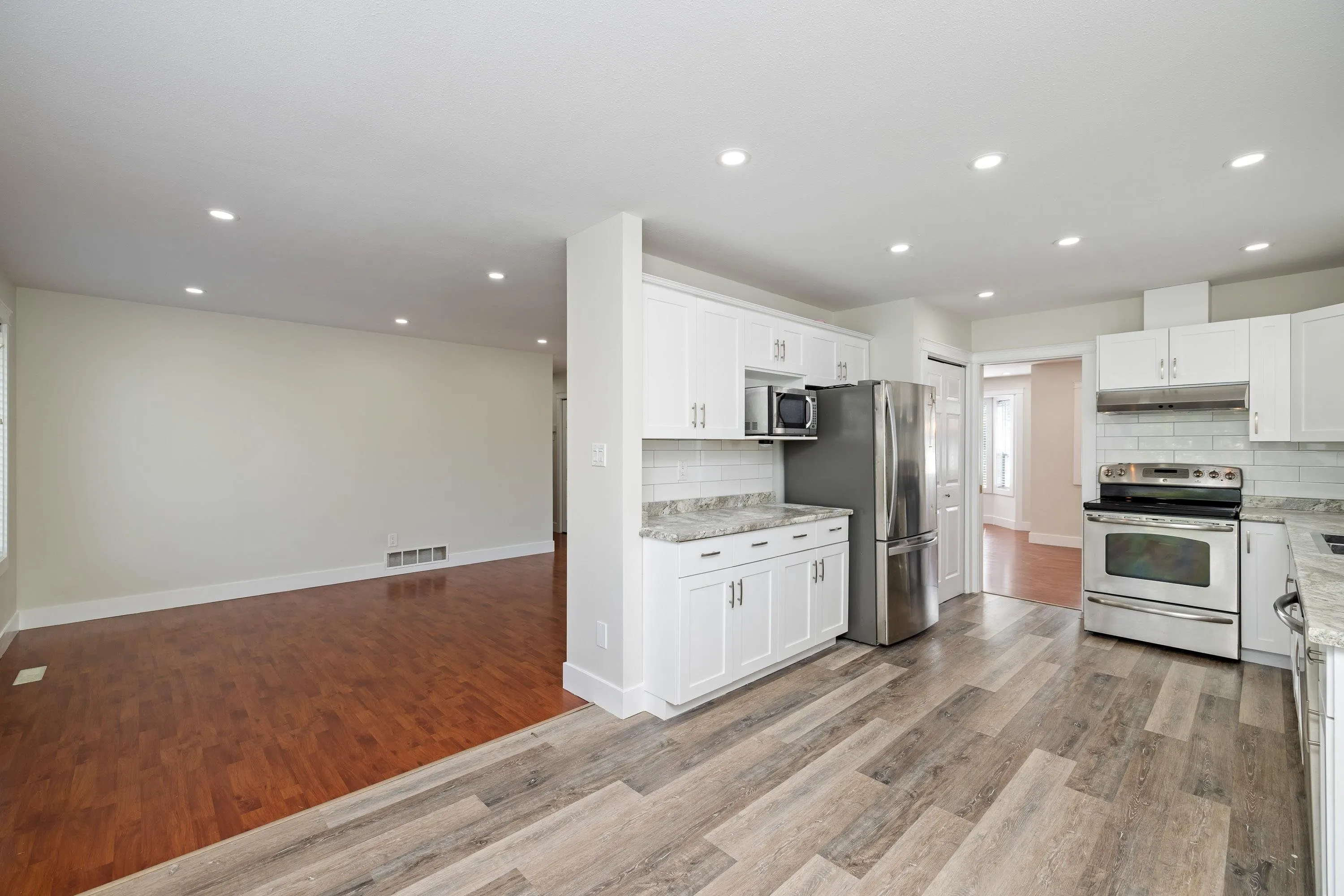 8475 Cade Barr Street