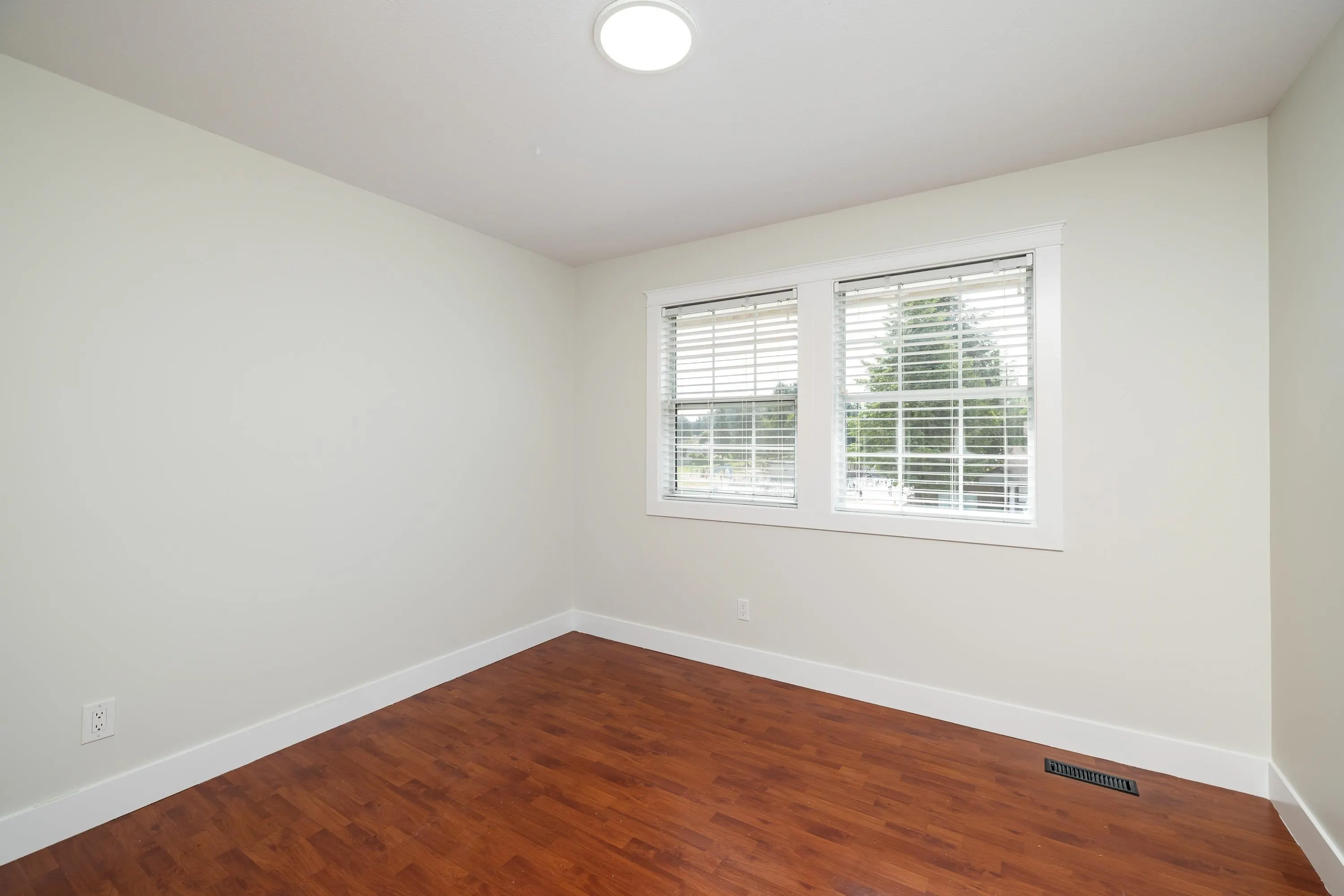 8475 Cade Barr Street