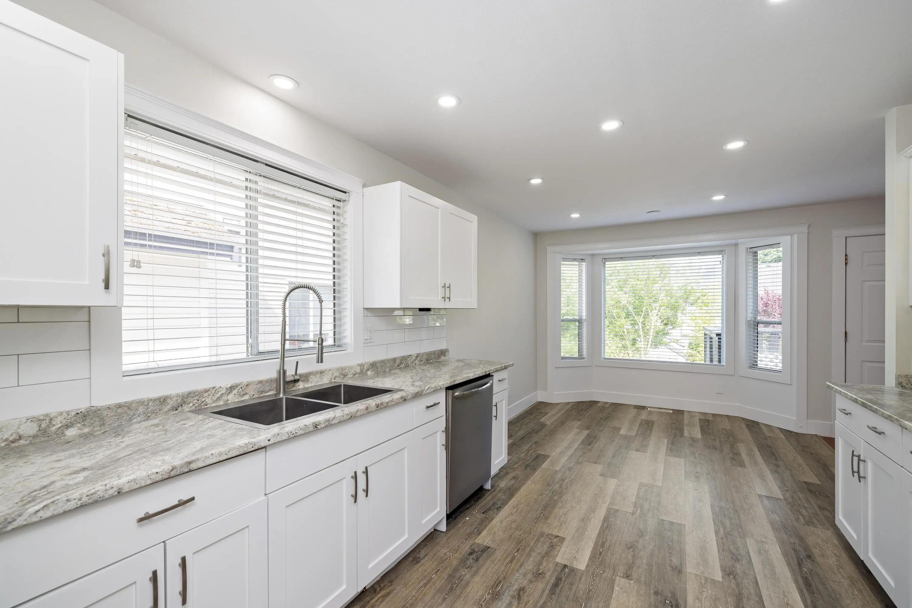 8475 Cade Barr Street