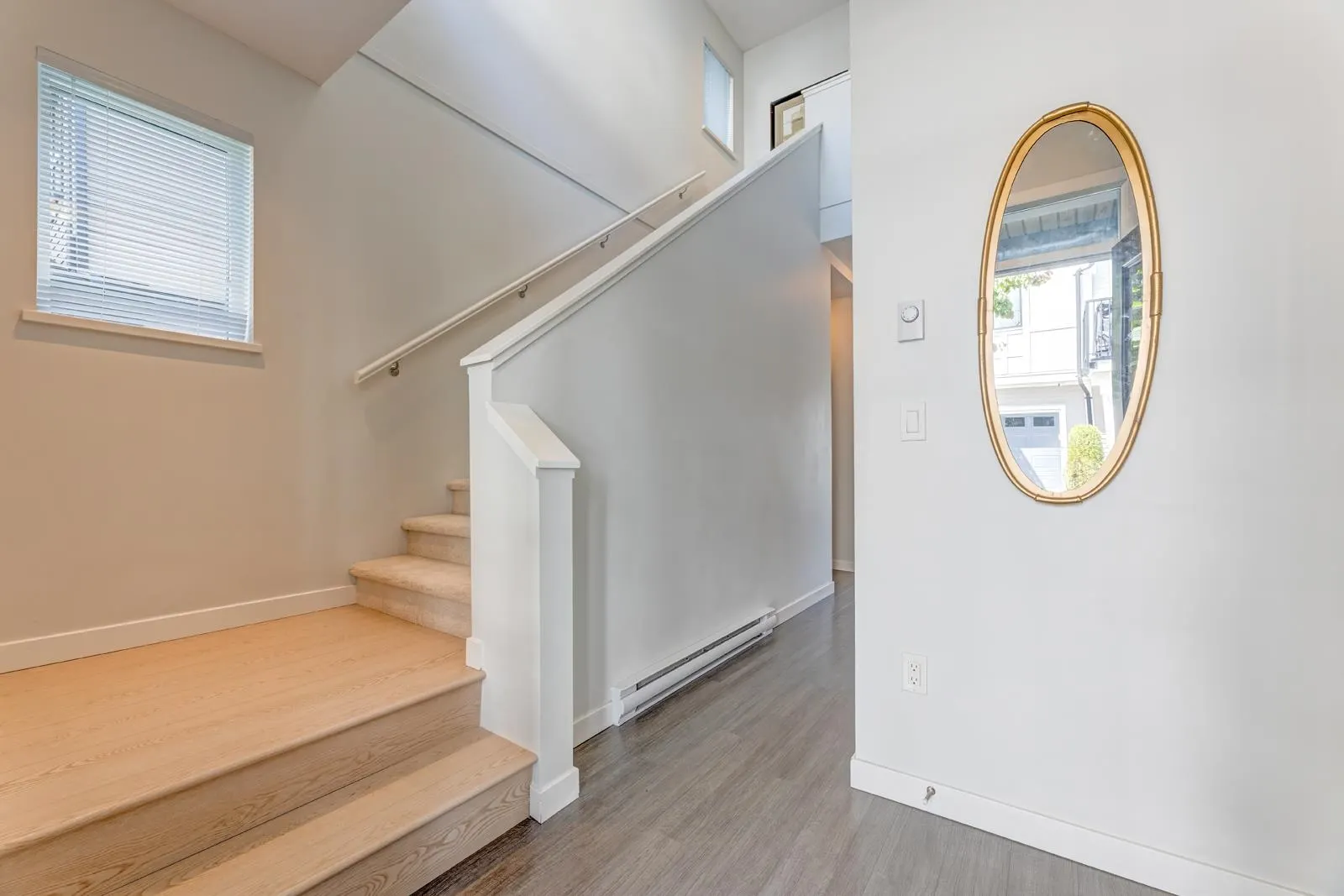 60 3500 Burke Village Promenade