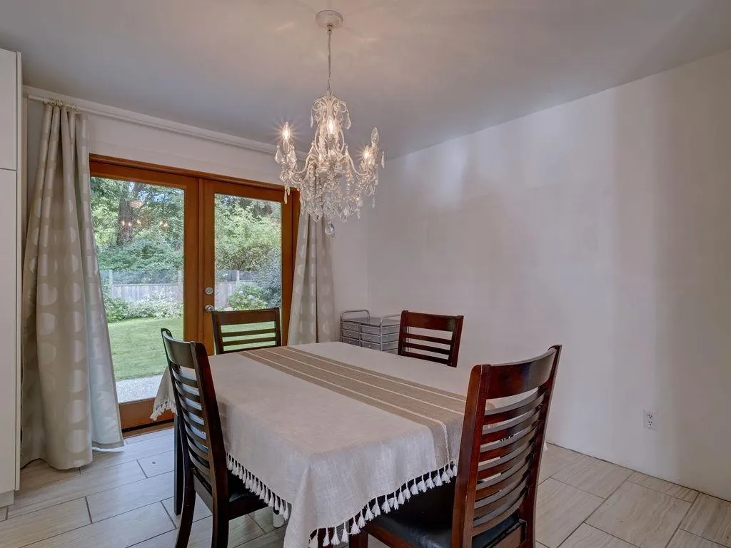 329 Burns Road
