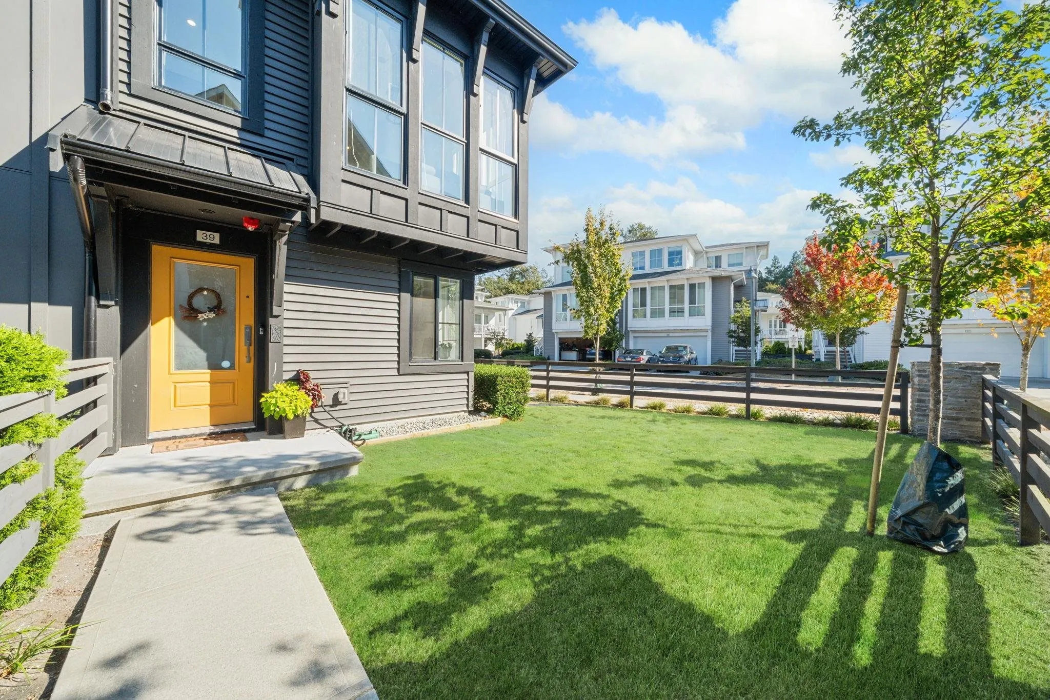39 4656 Orca Way