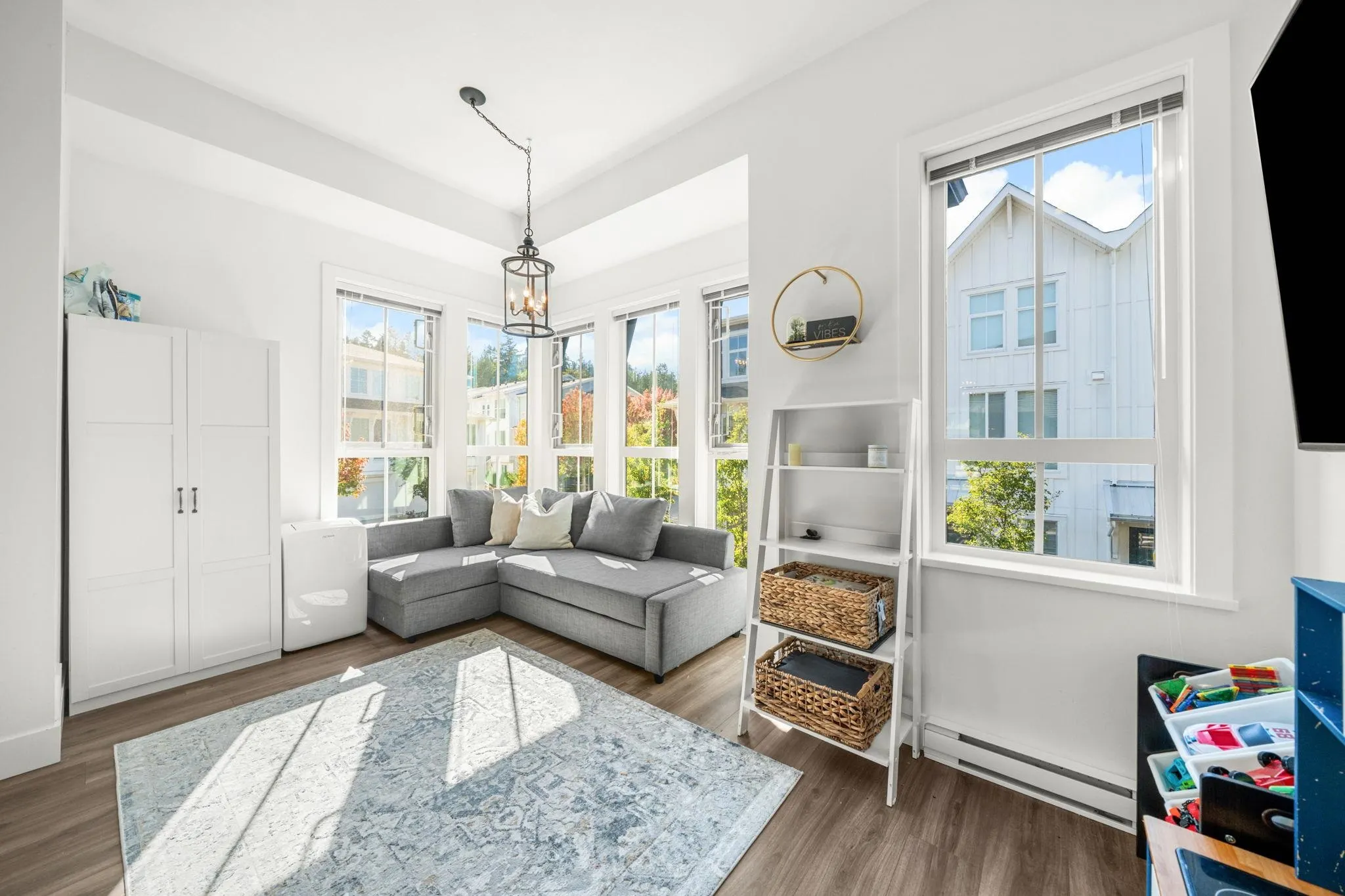 39 4656 Orca Way