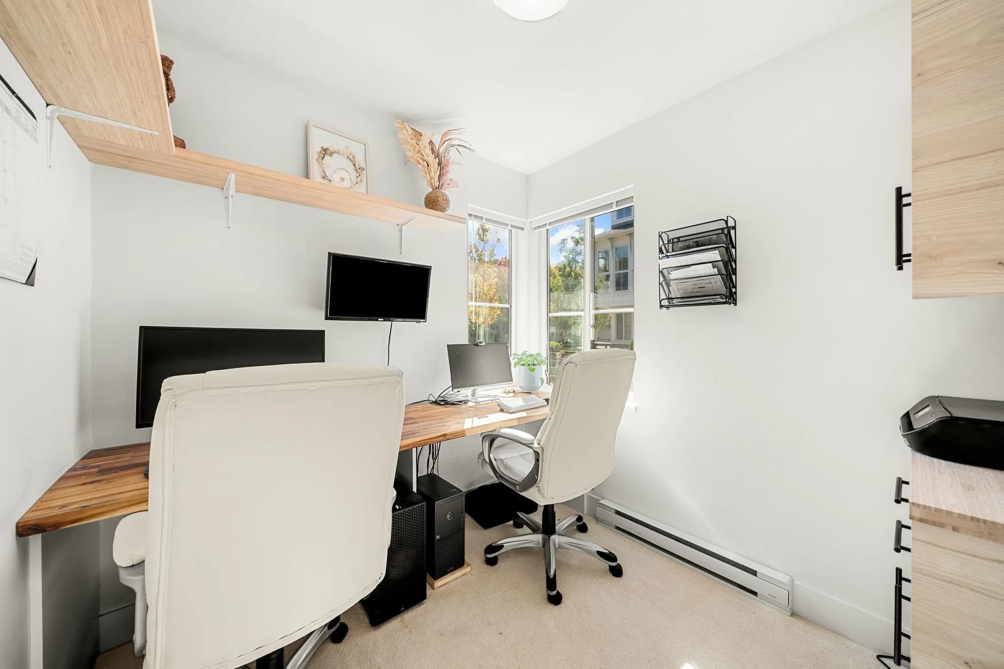 39 4656 Orca Way