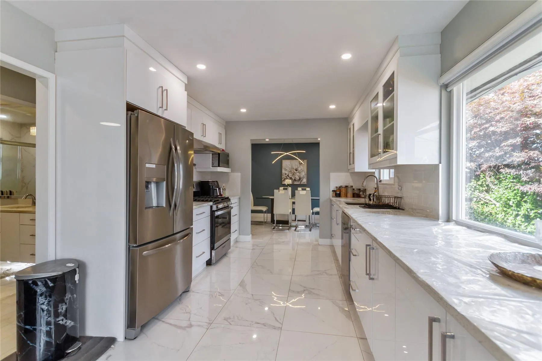 3708 Price Street