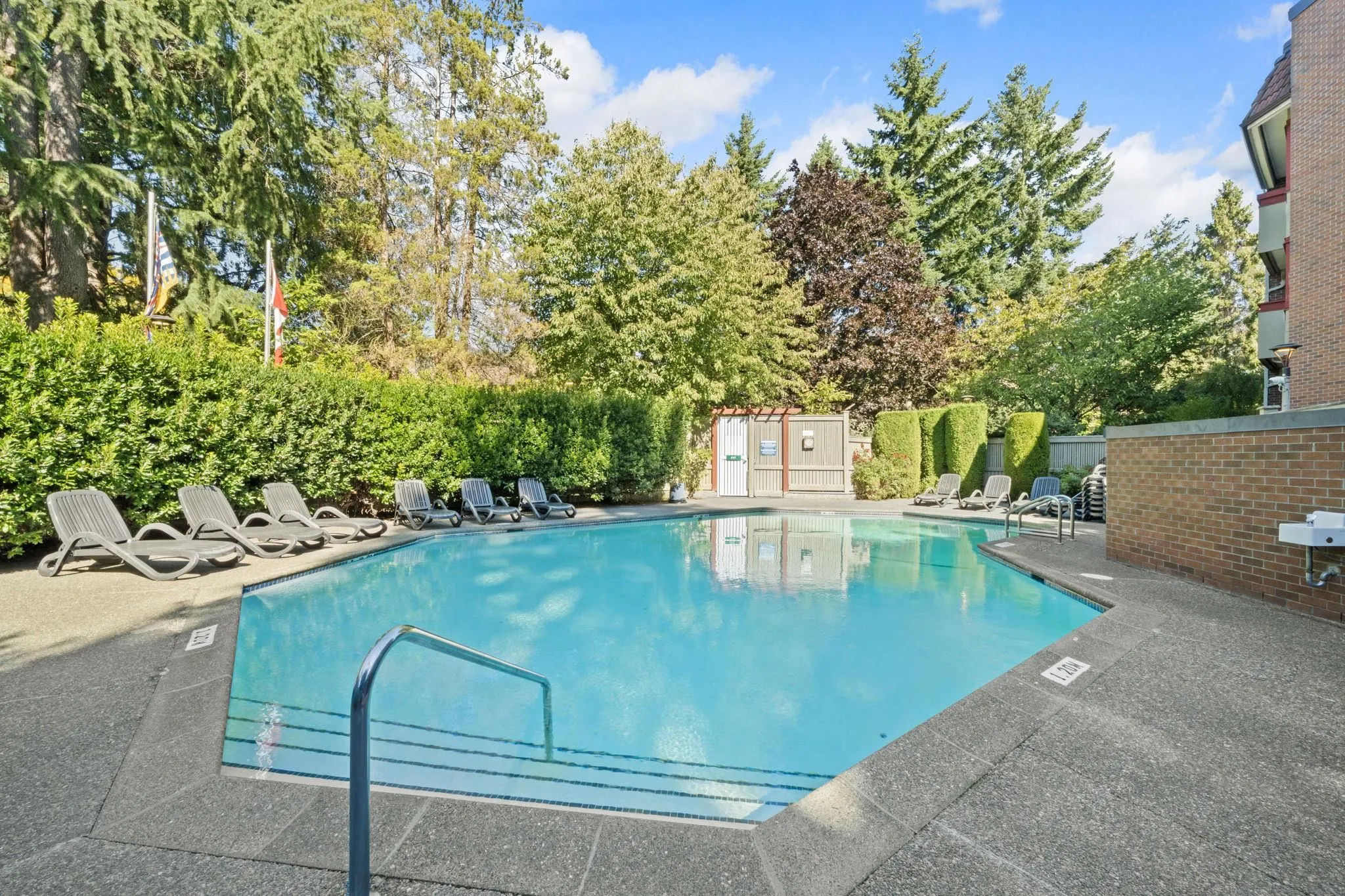 115 7531 Minoru Boulevard