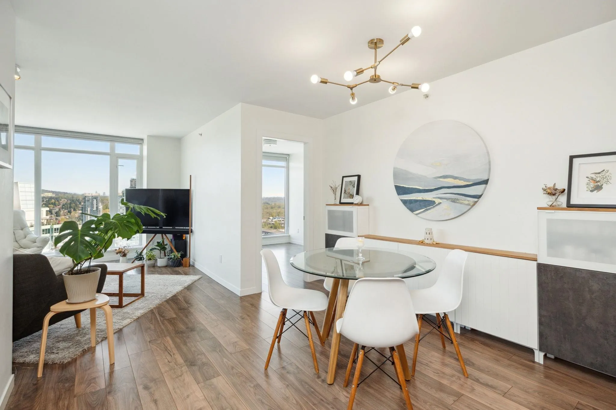2905 2133 Douglas Road