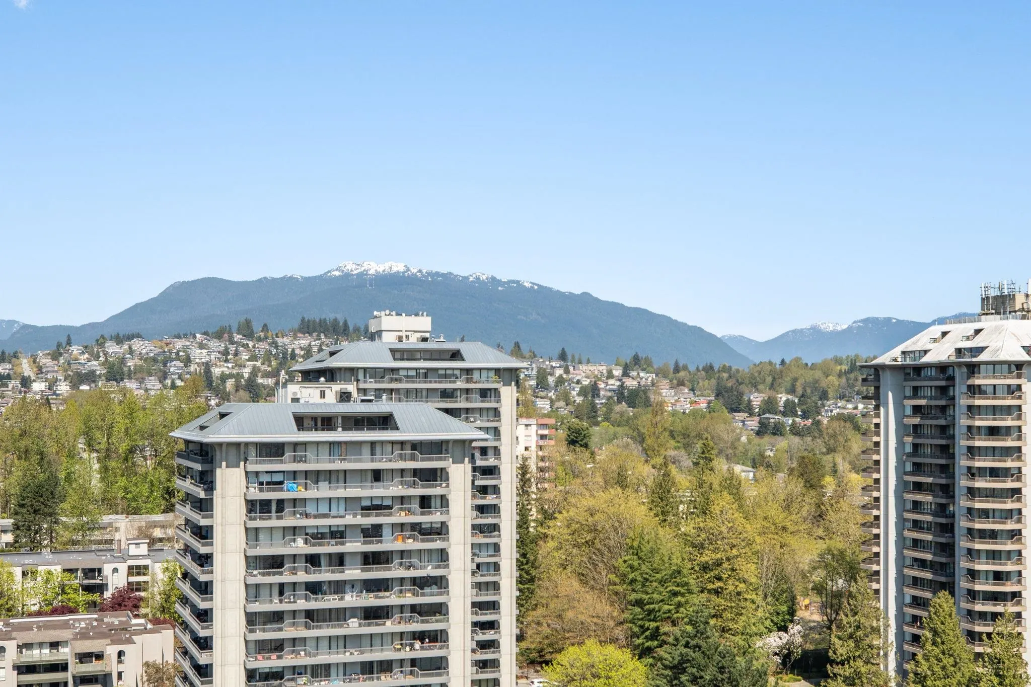 2905 2133 Douglas Road