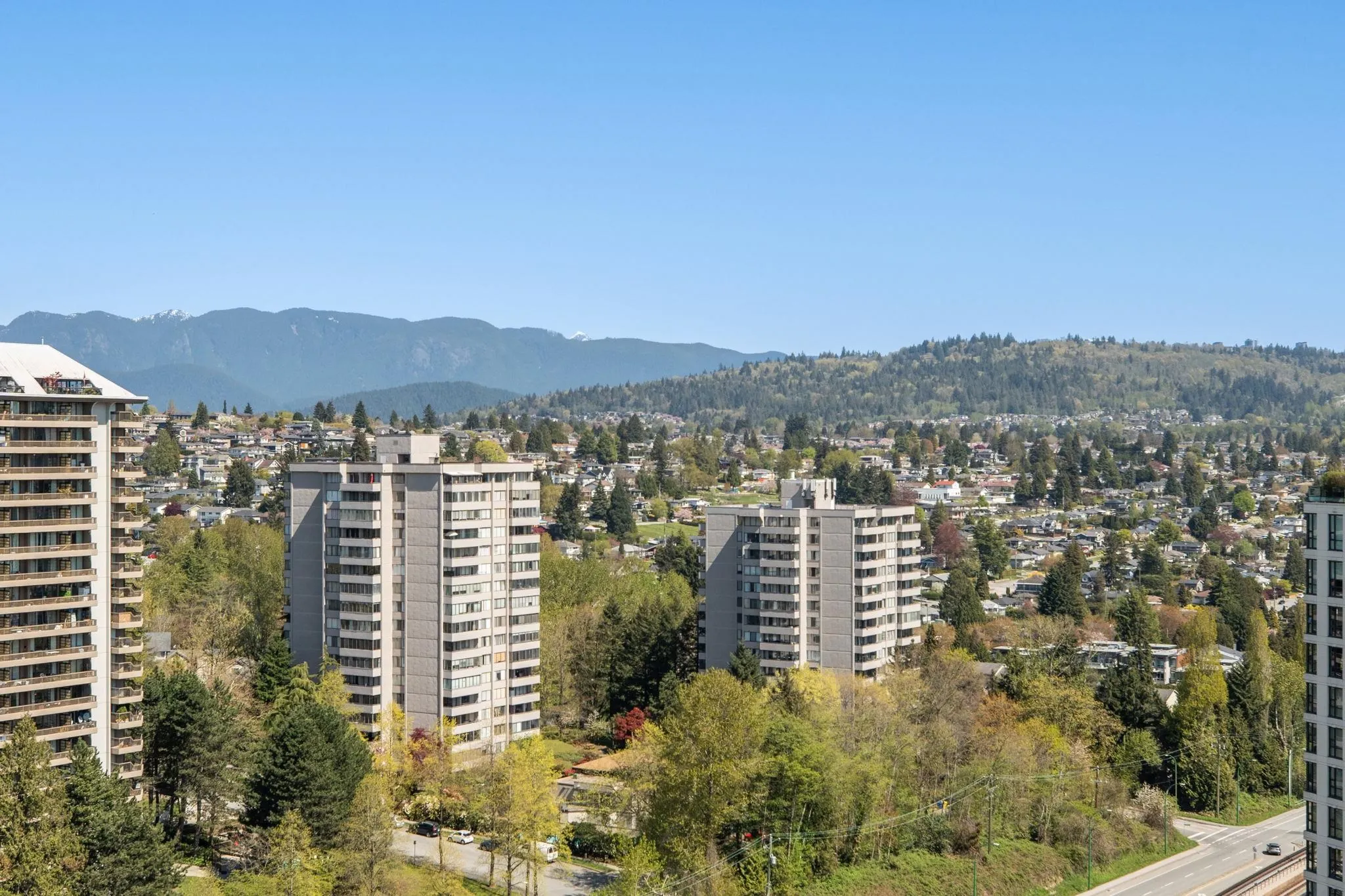 2905 2133 Douglas Road