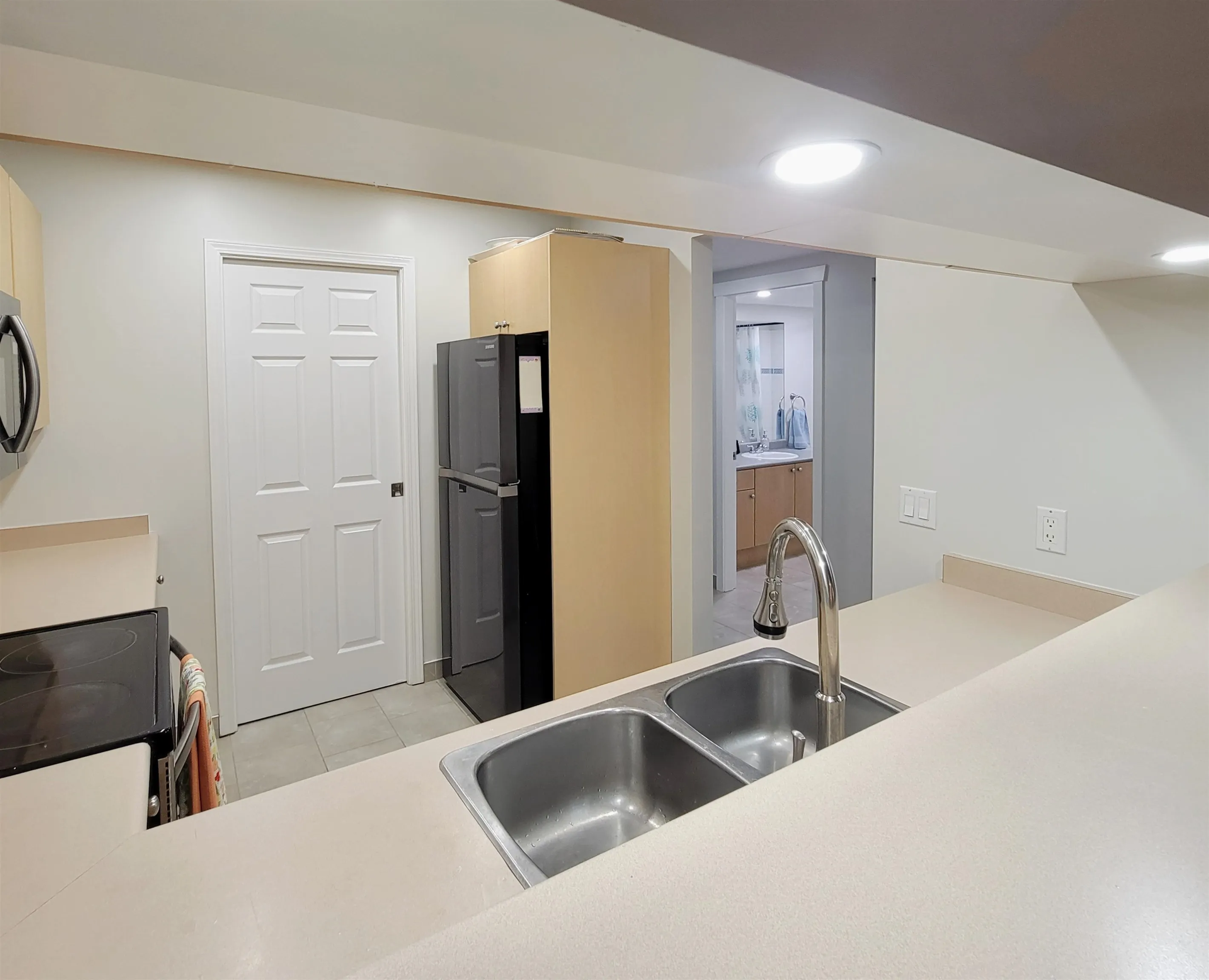 126 27358 32 Avenue
