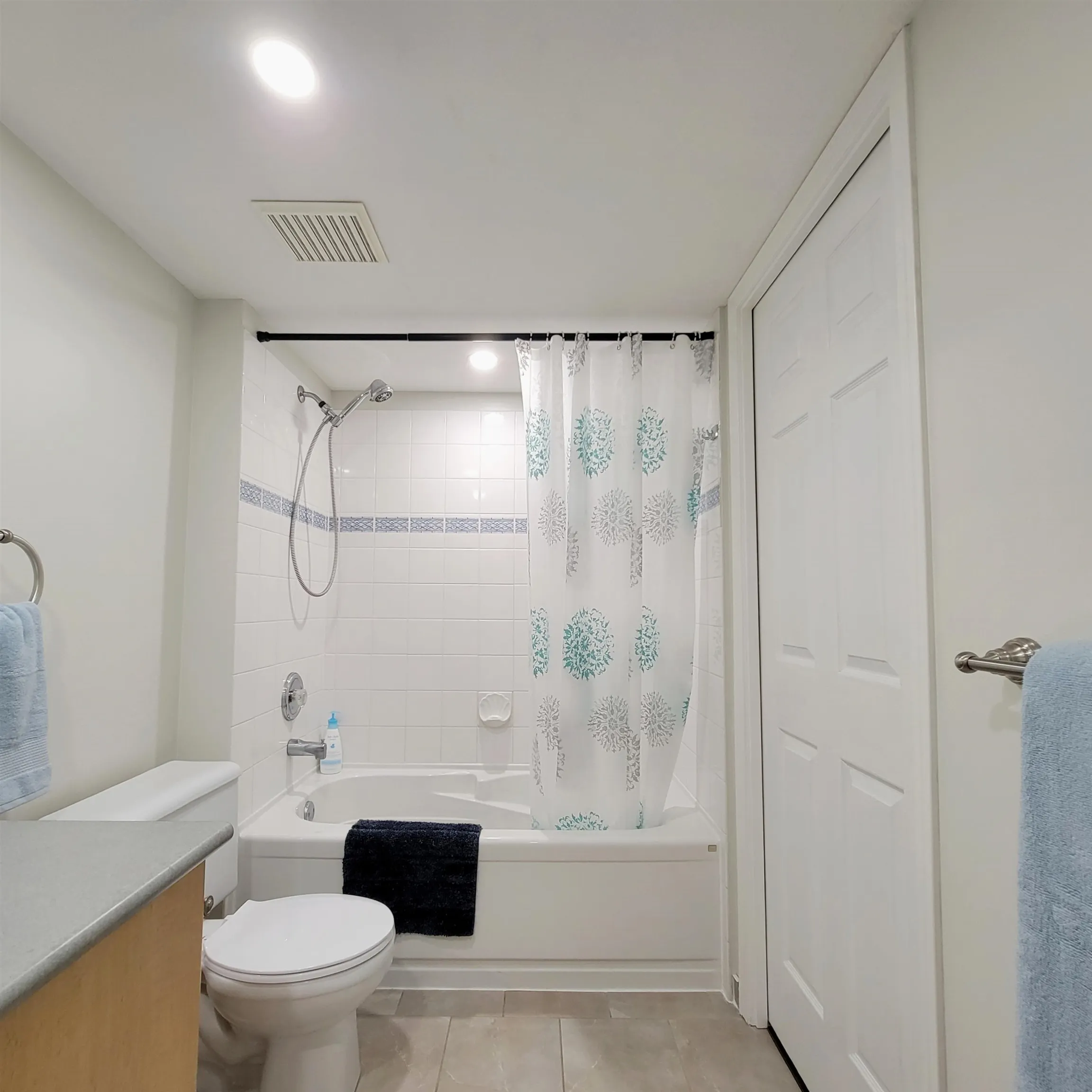 126 27358 32 Avenue