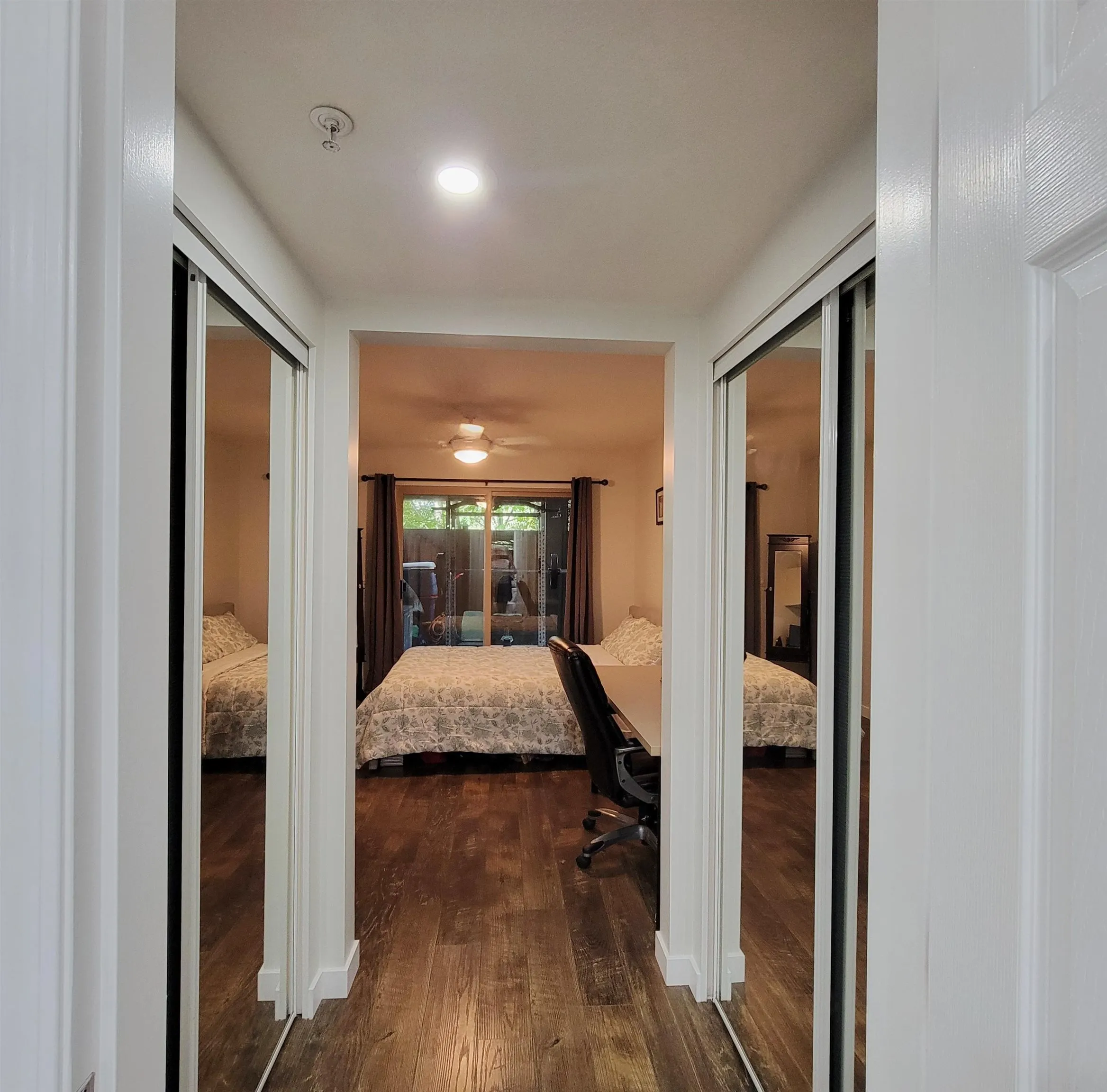 126 27358 32 Avenue