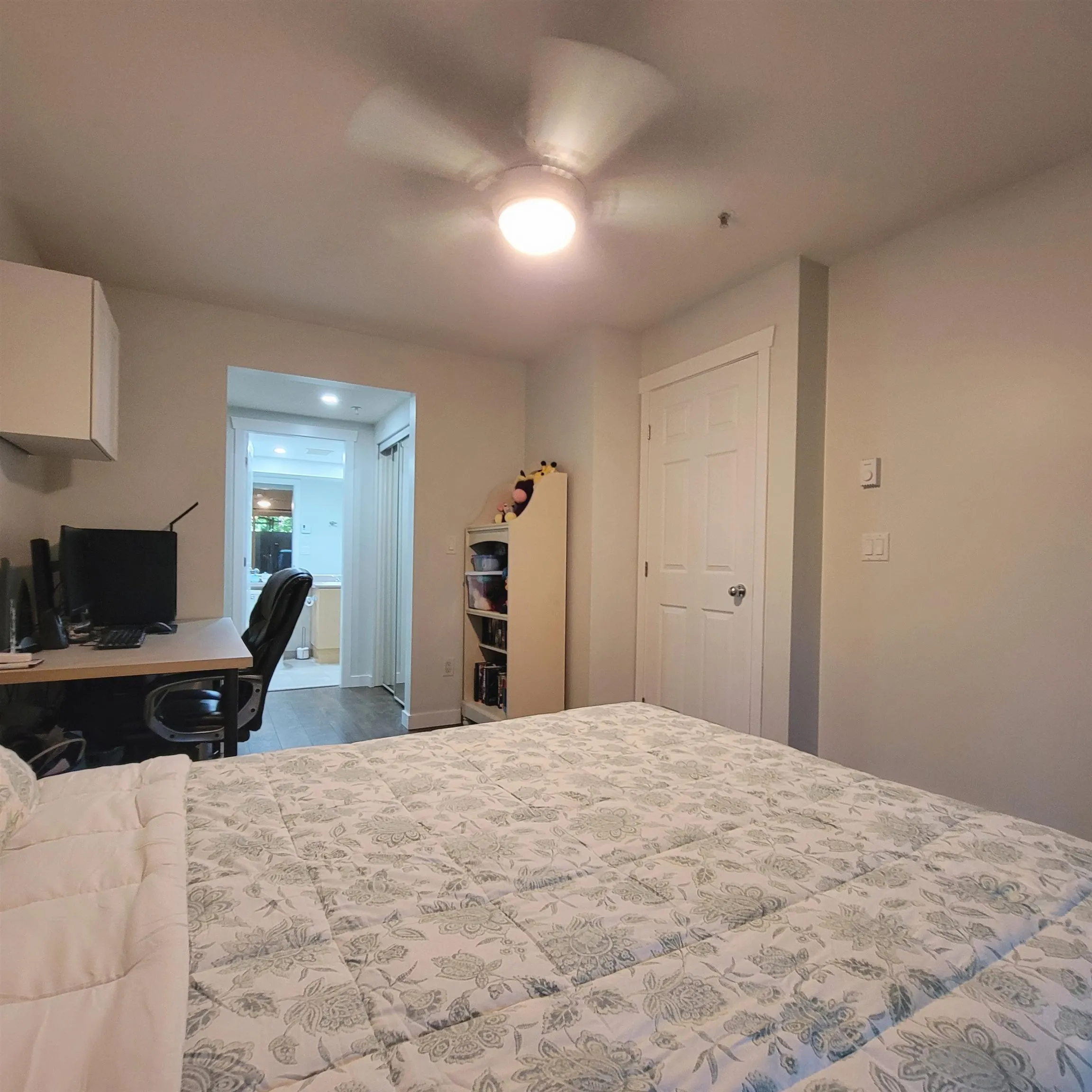 126 27358 32 Avenue