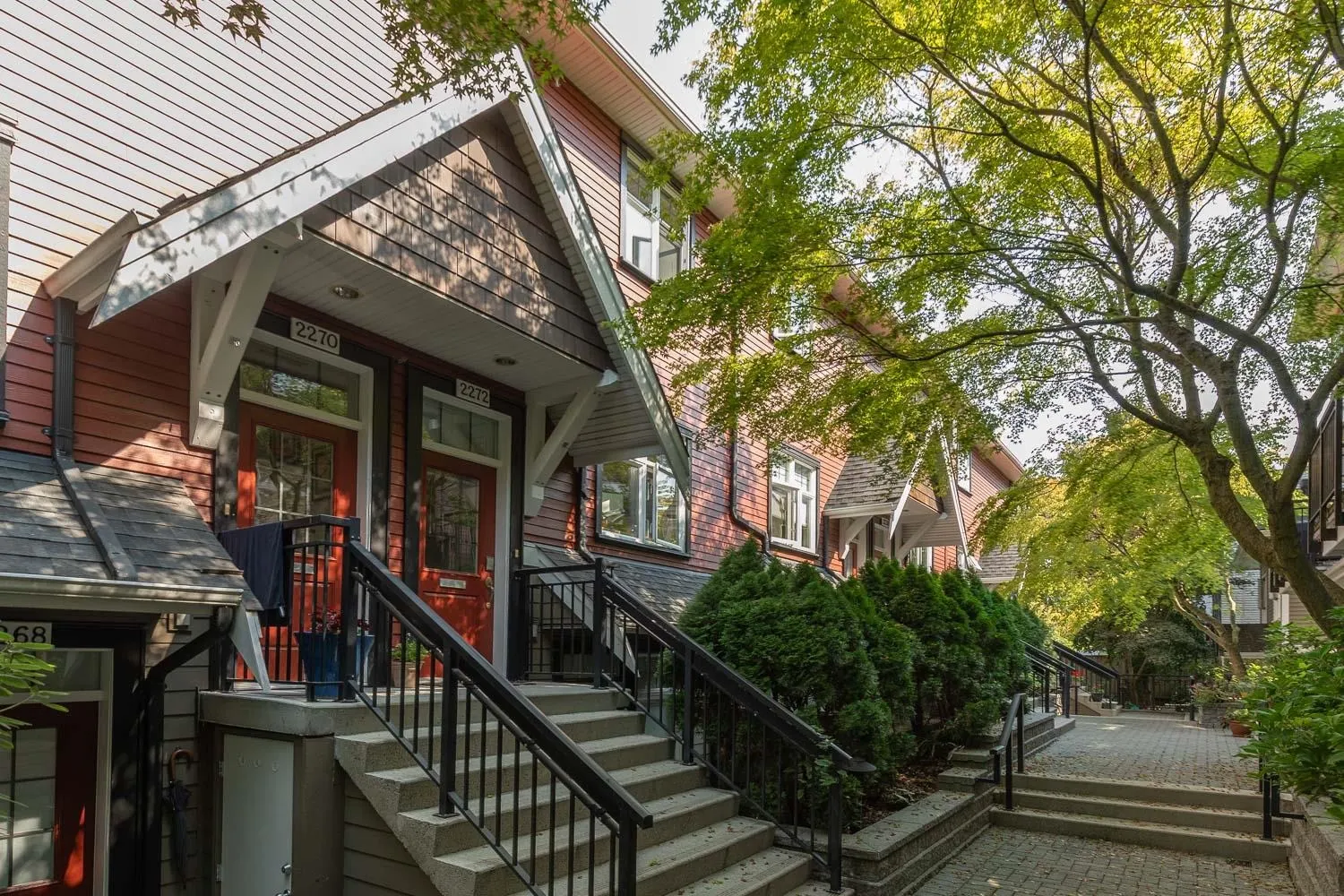 2272 St. George Street