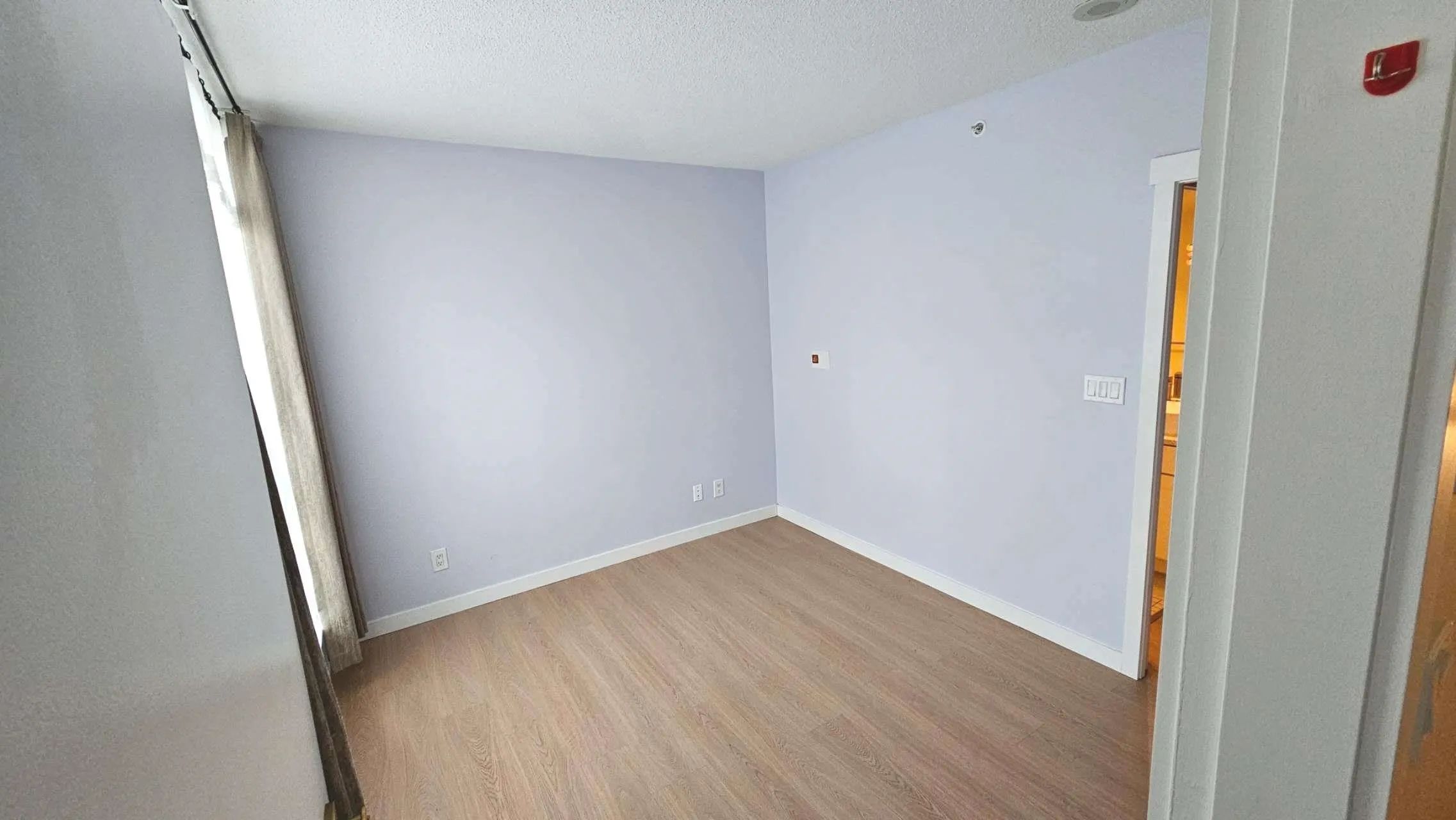1 7911 Ackroyd Road