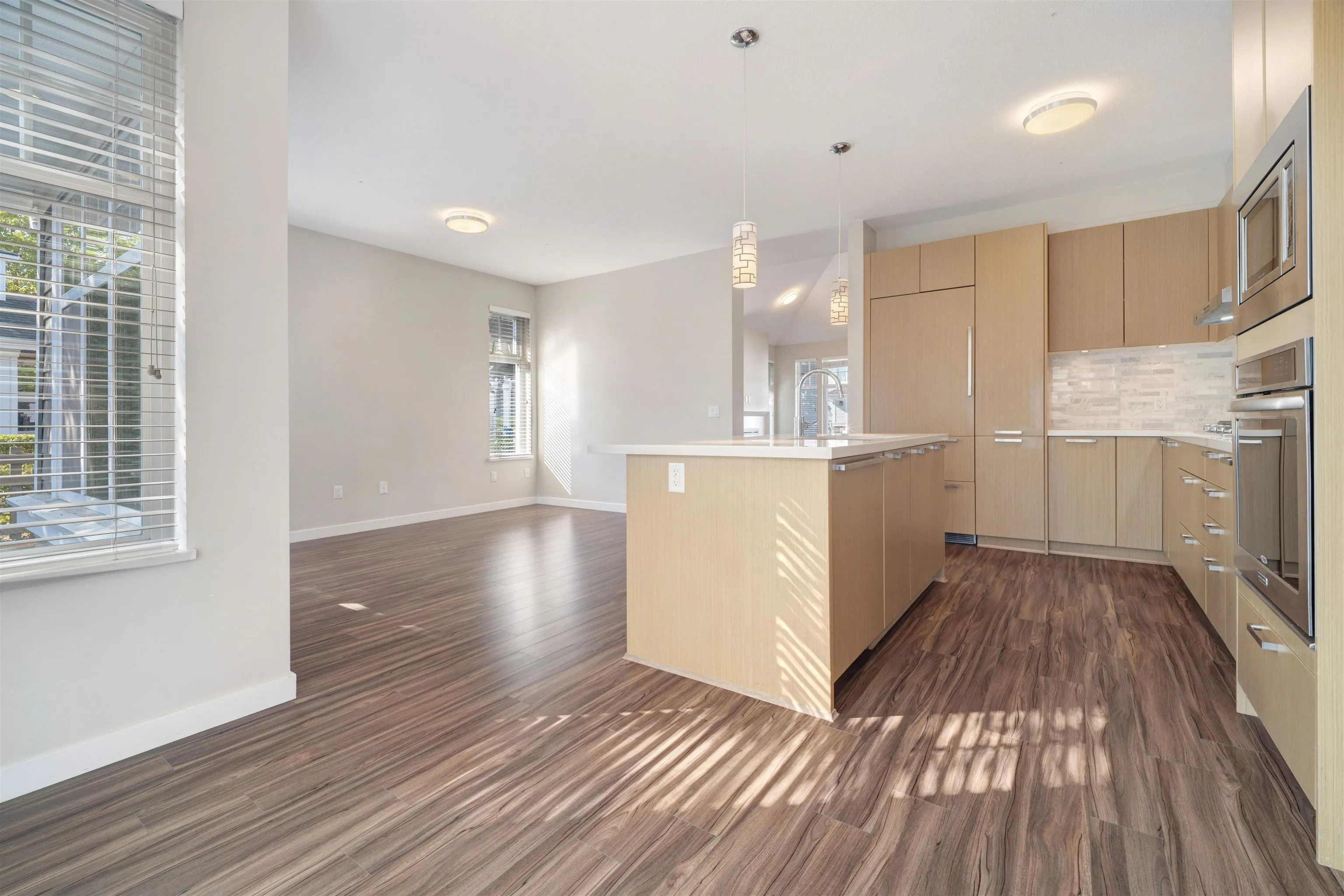 3 10500 Delsom Crescent