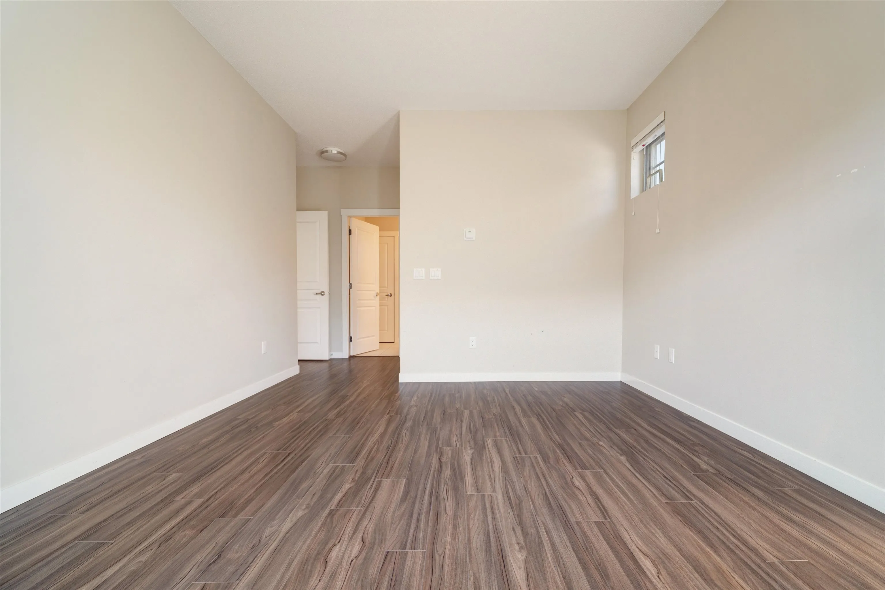 3 10500 Delsom Crescent