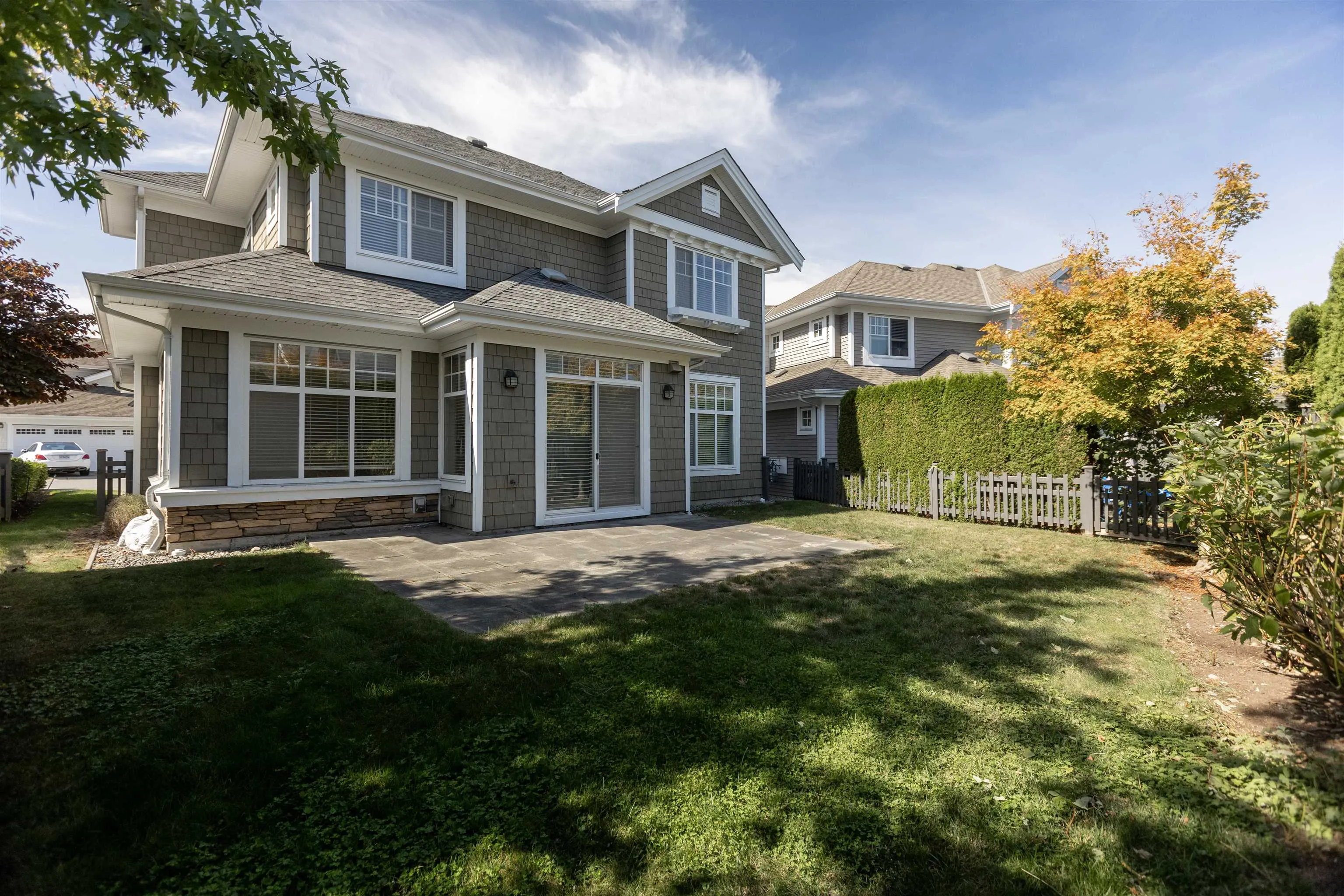 3 10500 Delsom Crescent