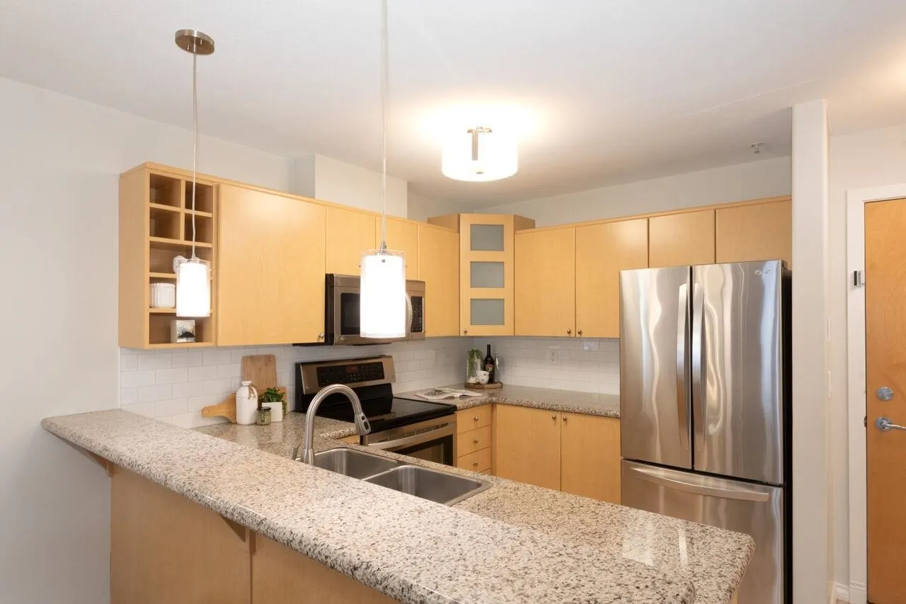 108 3136 St Johns Street