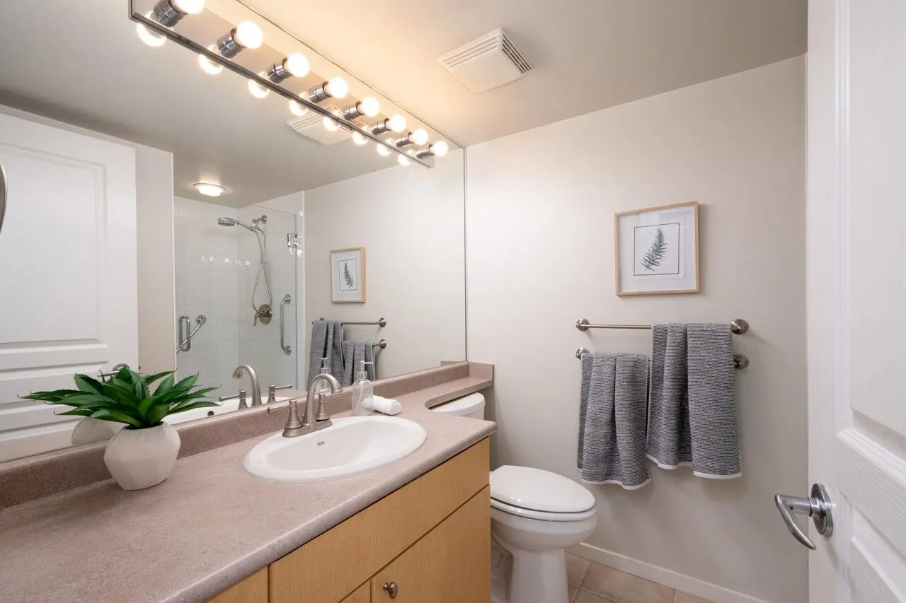 108 3136 St Johns Street