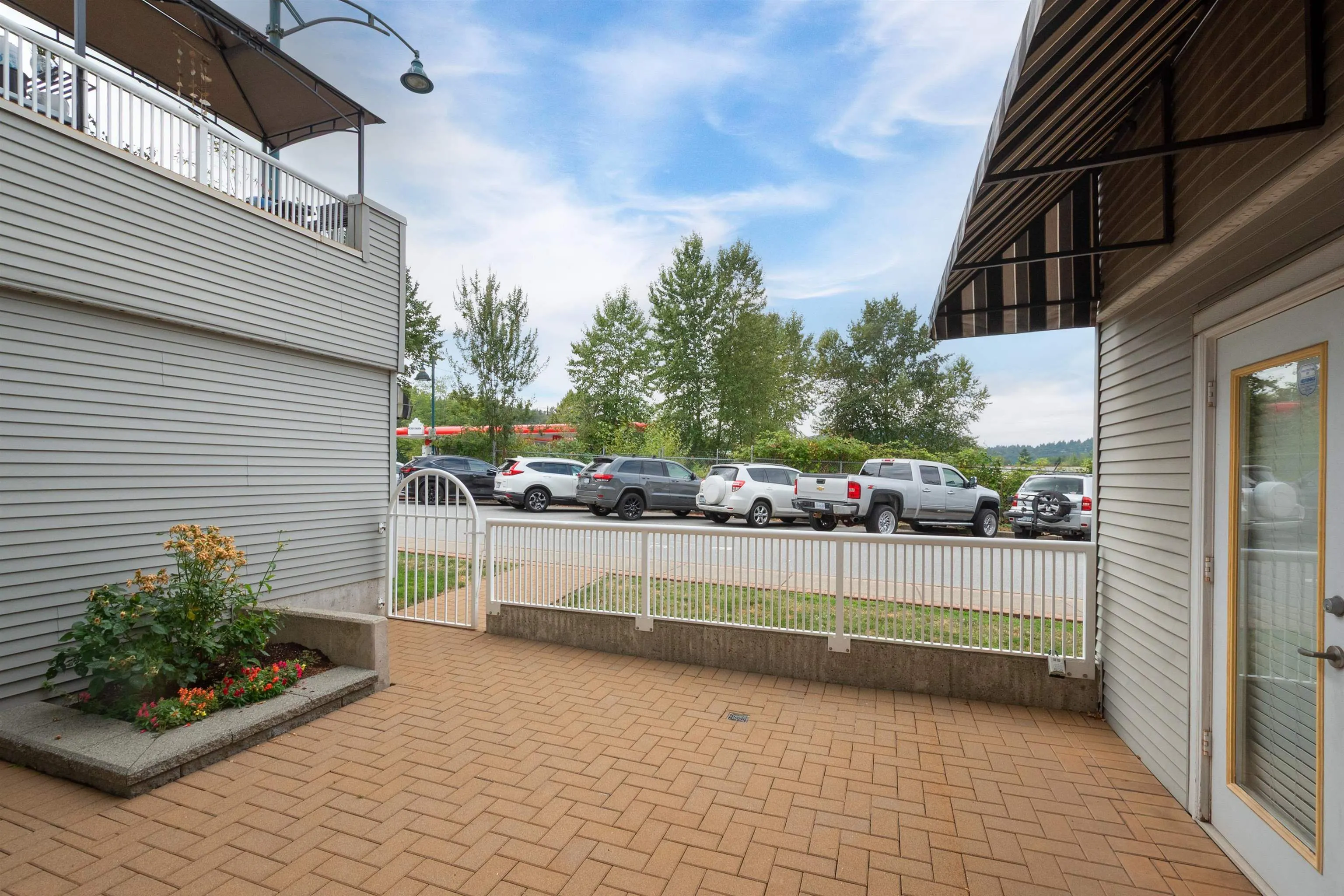 108 3136 St Johns Street