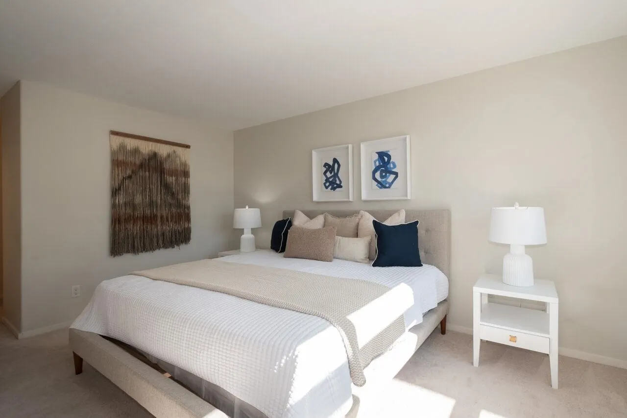 108 3136 St Johns Street