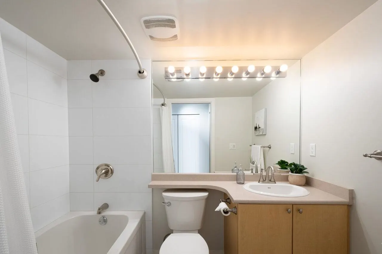 108 3136 St Johns Street