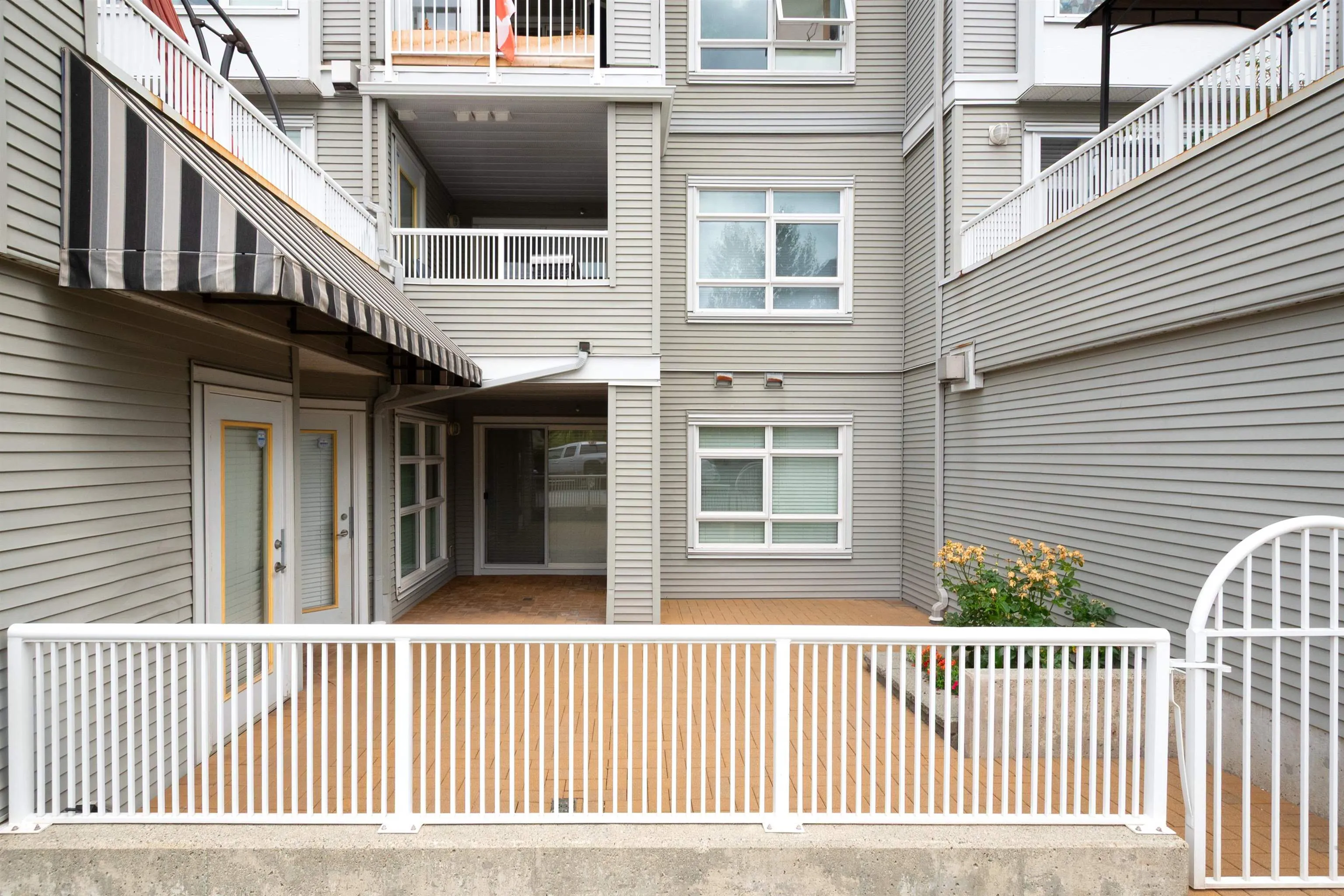 108 3136 St Johns Street