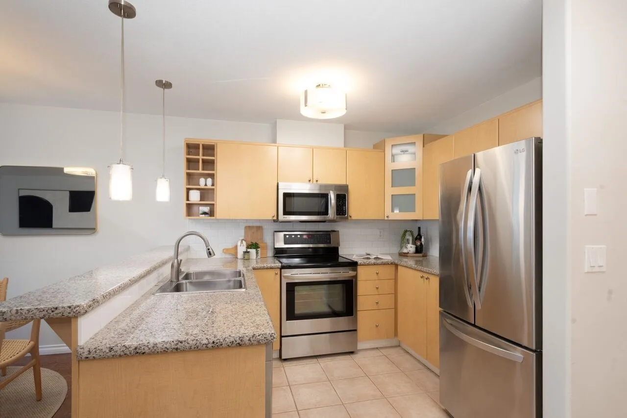 108 3136 St Johns Street