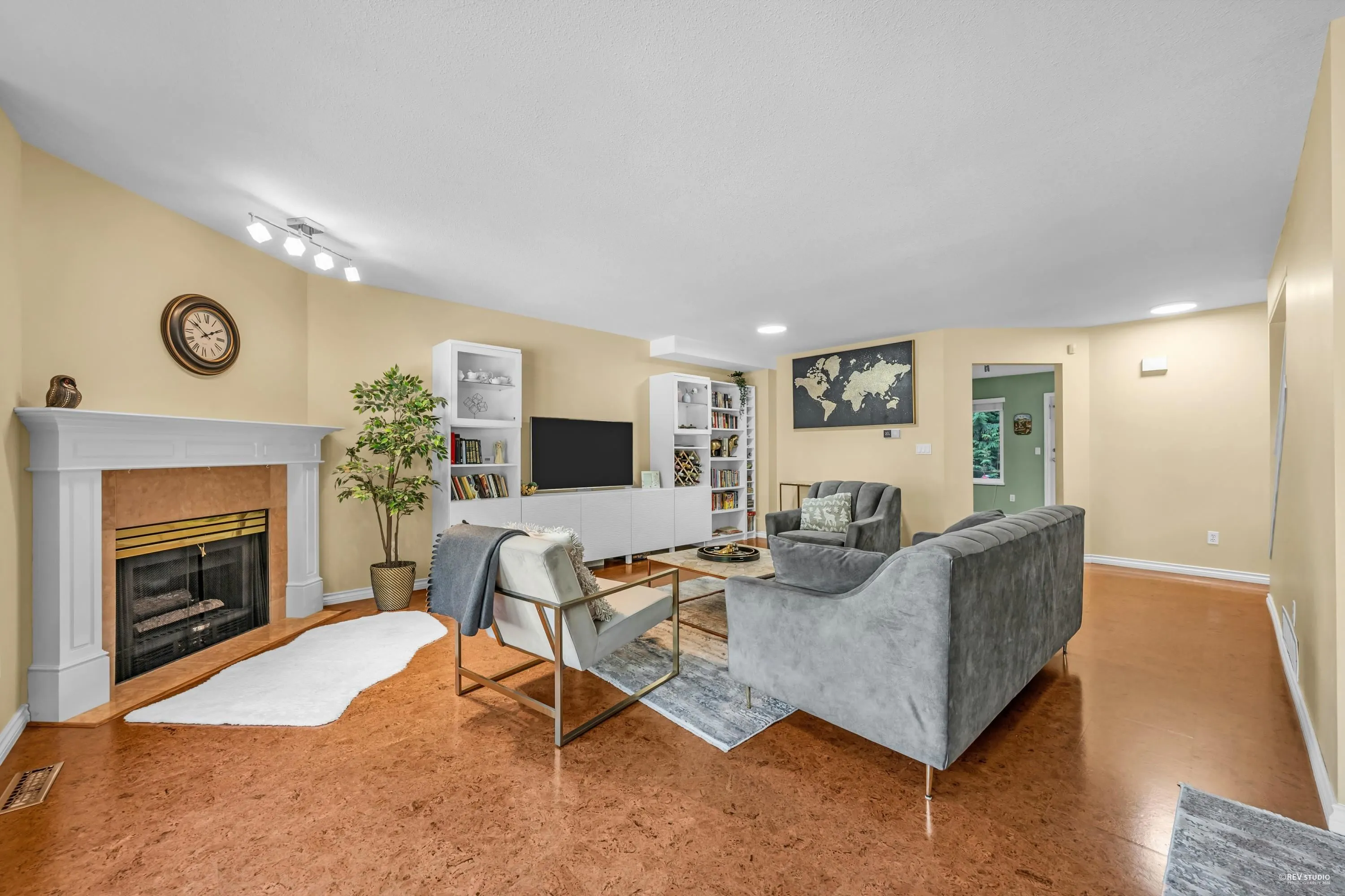 51 2600 Beaverbrook Crescent