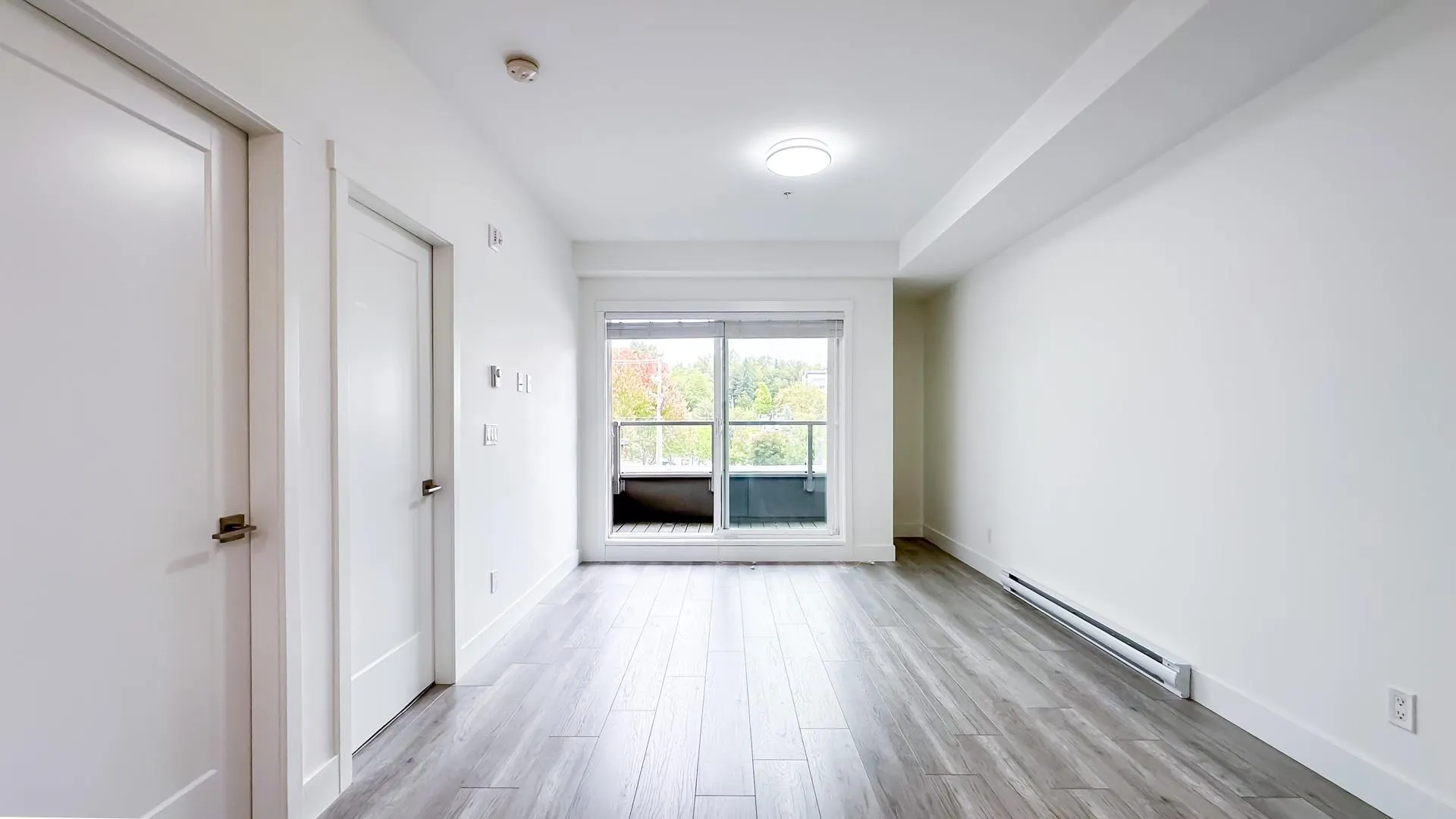 304 13978 Fraser Highway