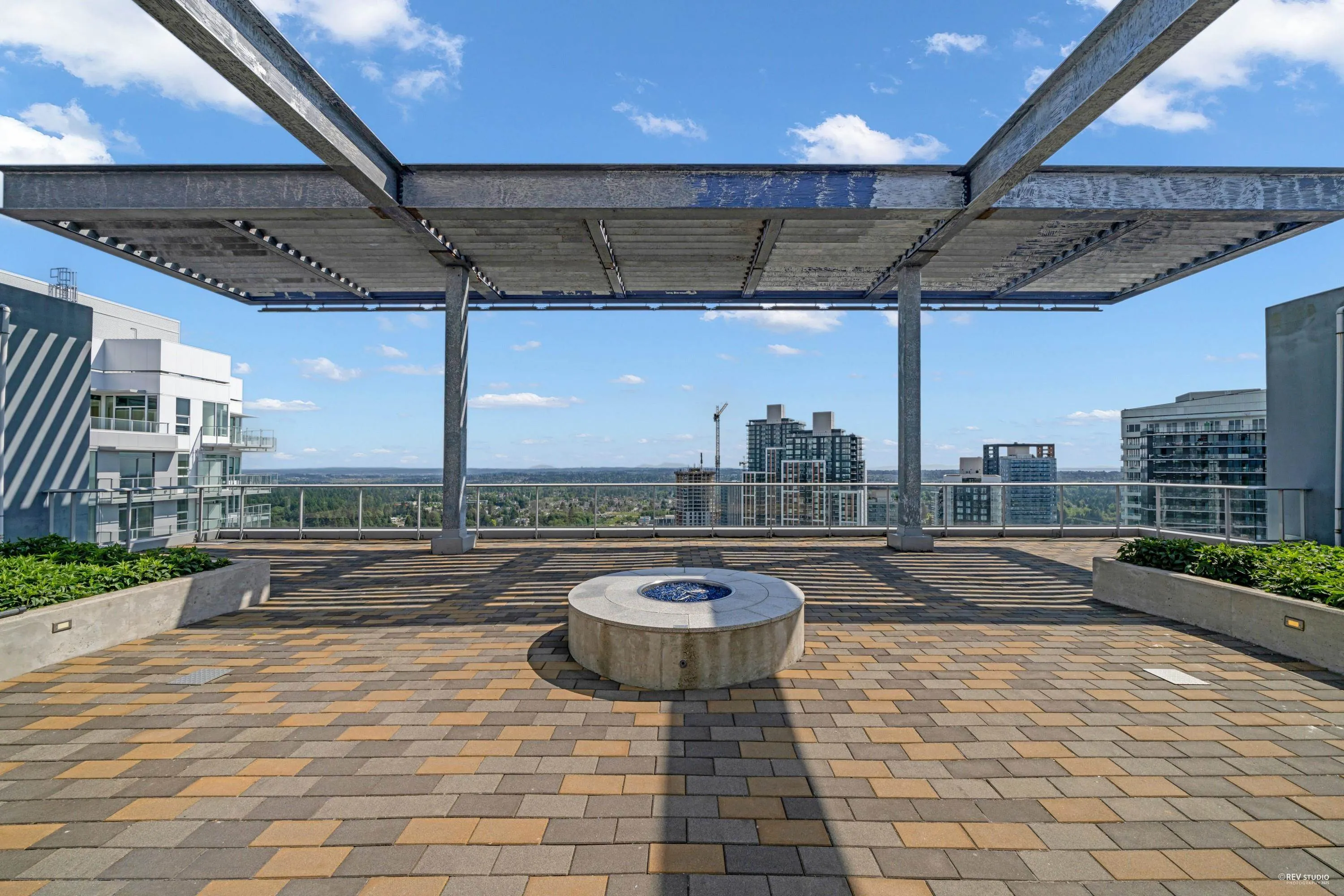 3205 13750 100 Avenue