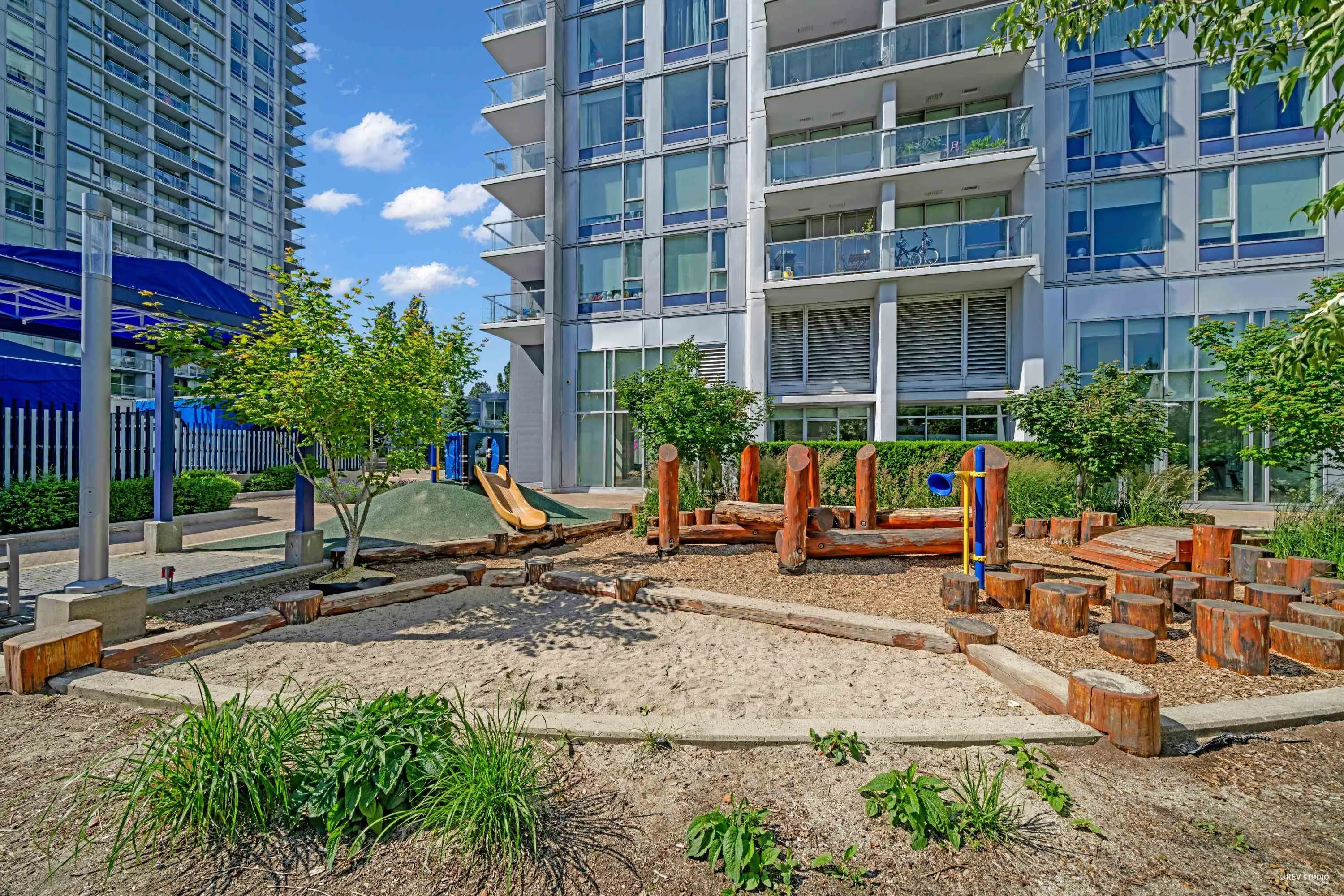 3205 13750 100 Avenue
