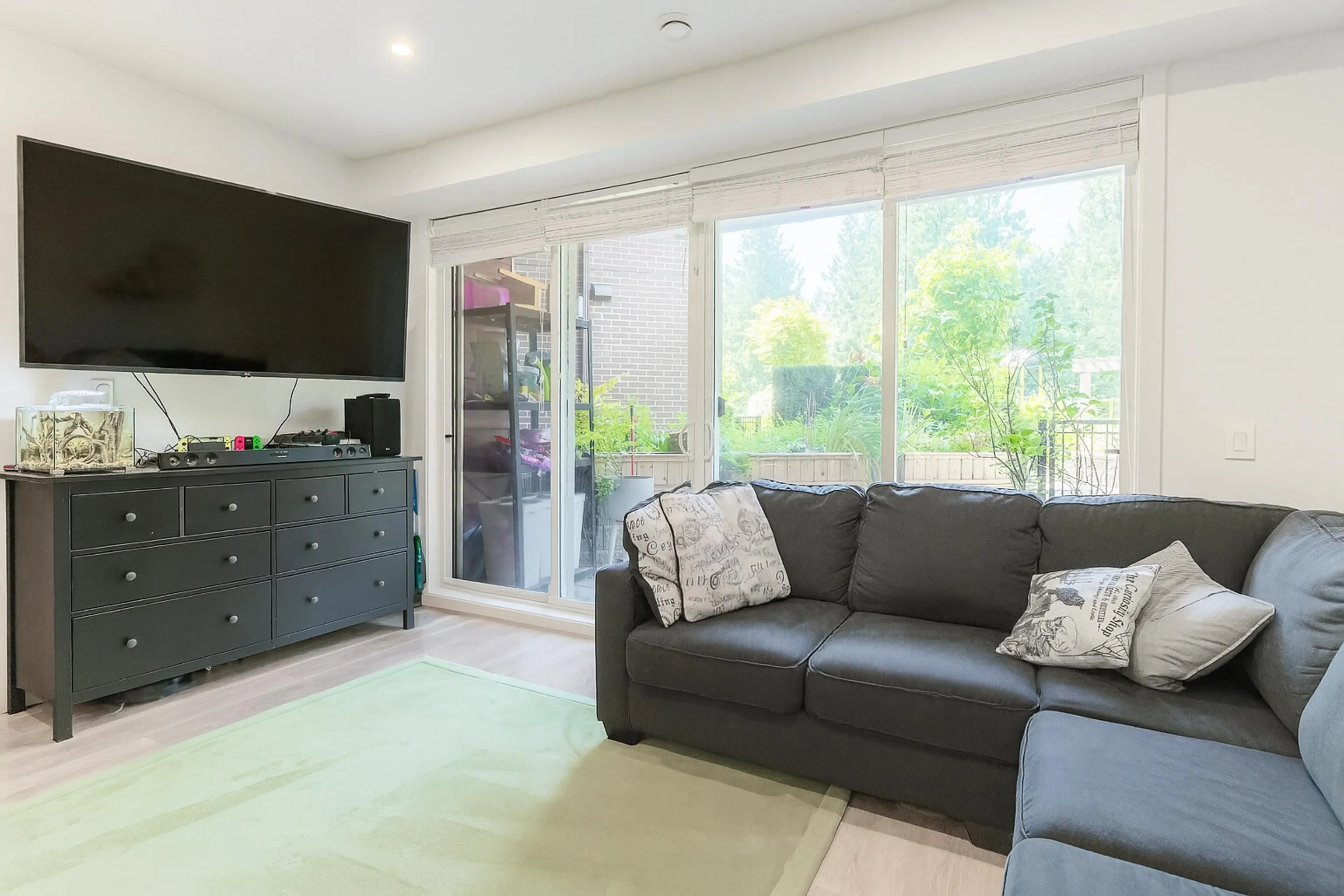 119 5415 Brydon Crescent