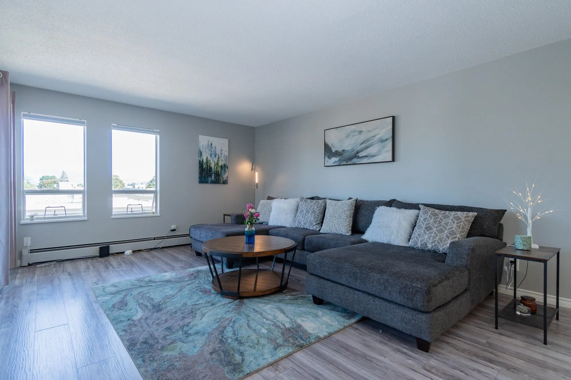 308 8725 Elm Drive