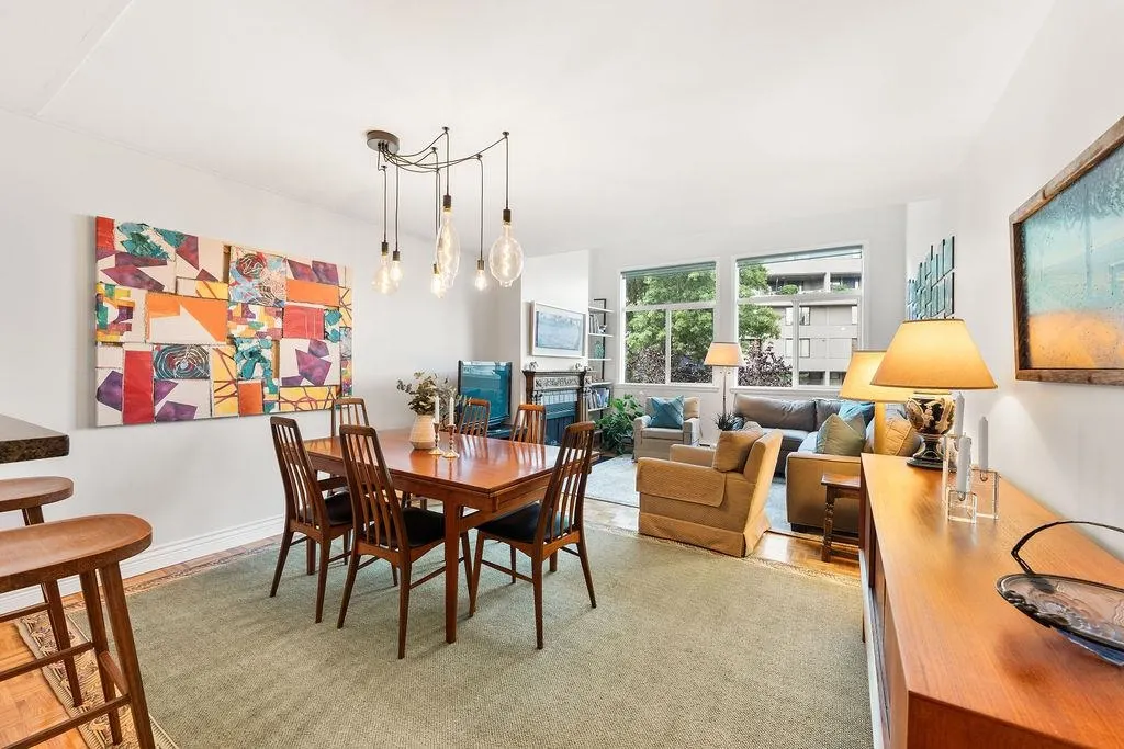 301 650 Moberly Road