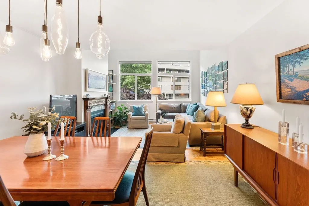 301 650 Moberly Road